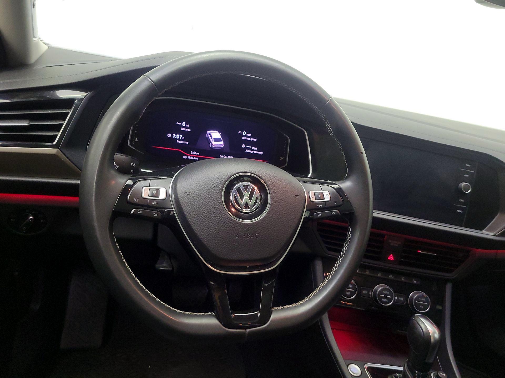 Thumbnail: 2021 Volkswagen Jetta - 10