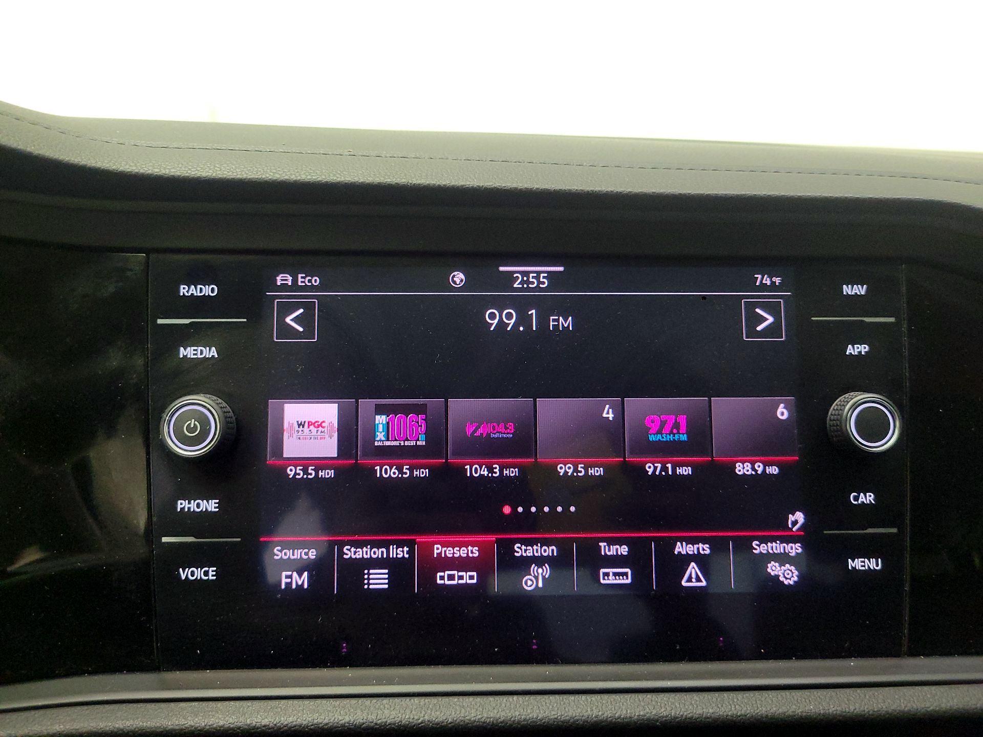 Thumbnail: 2021 Volkswagen Jetta - 15