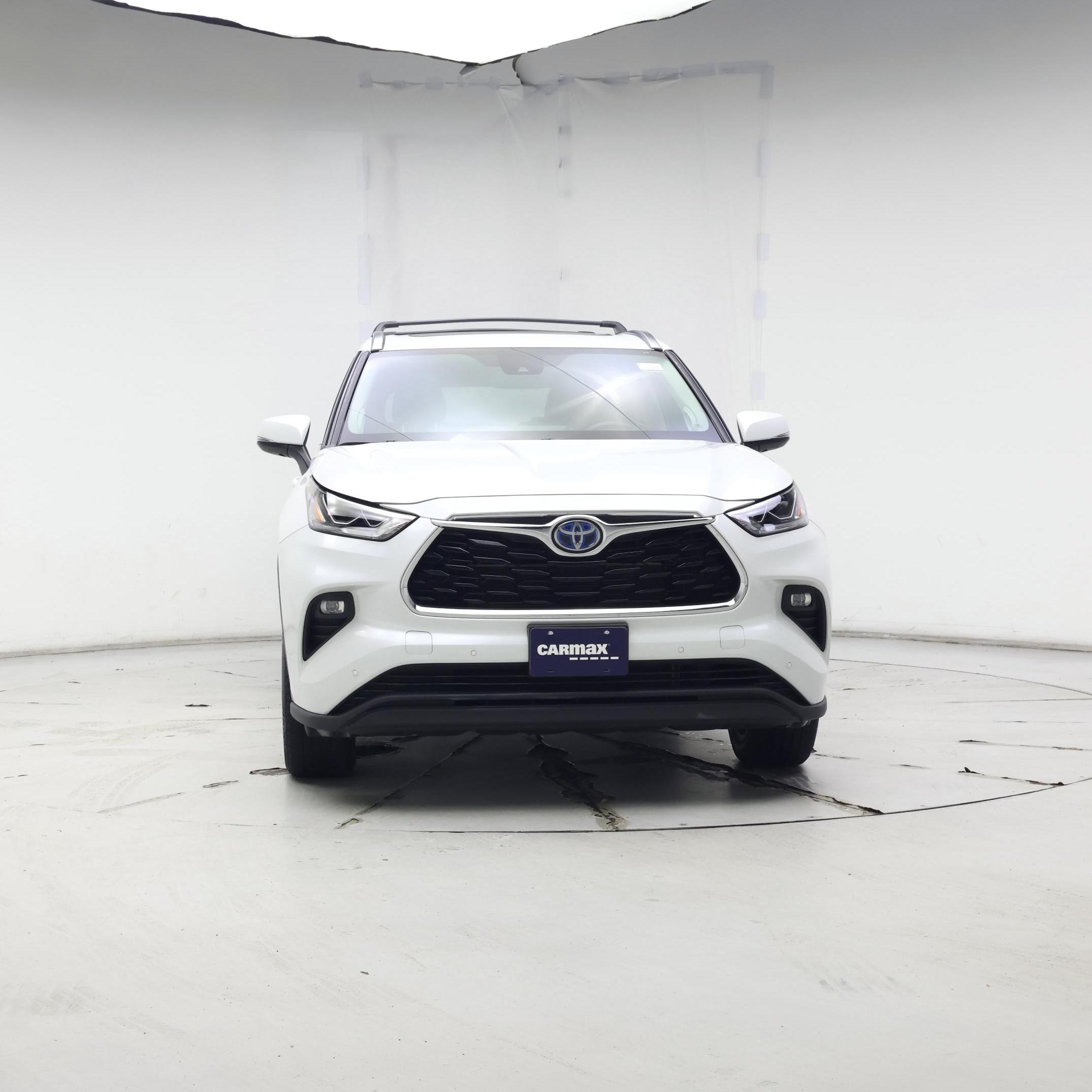 Thumbnail: 2023 Toyota Highlander - 5