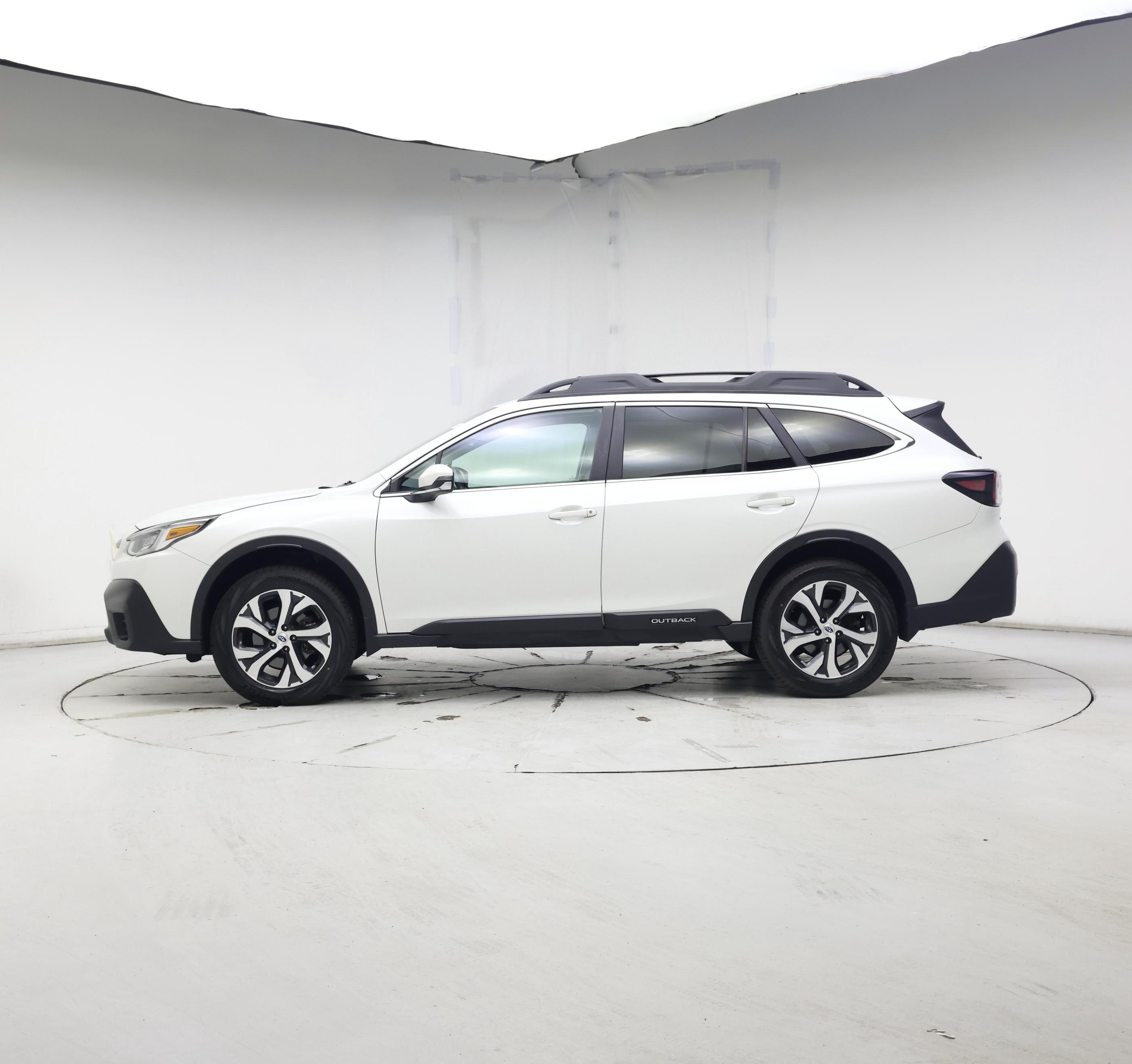Thumbnail: 2021 Subaru Outback - 3