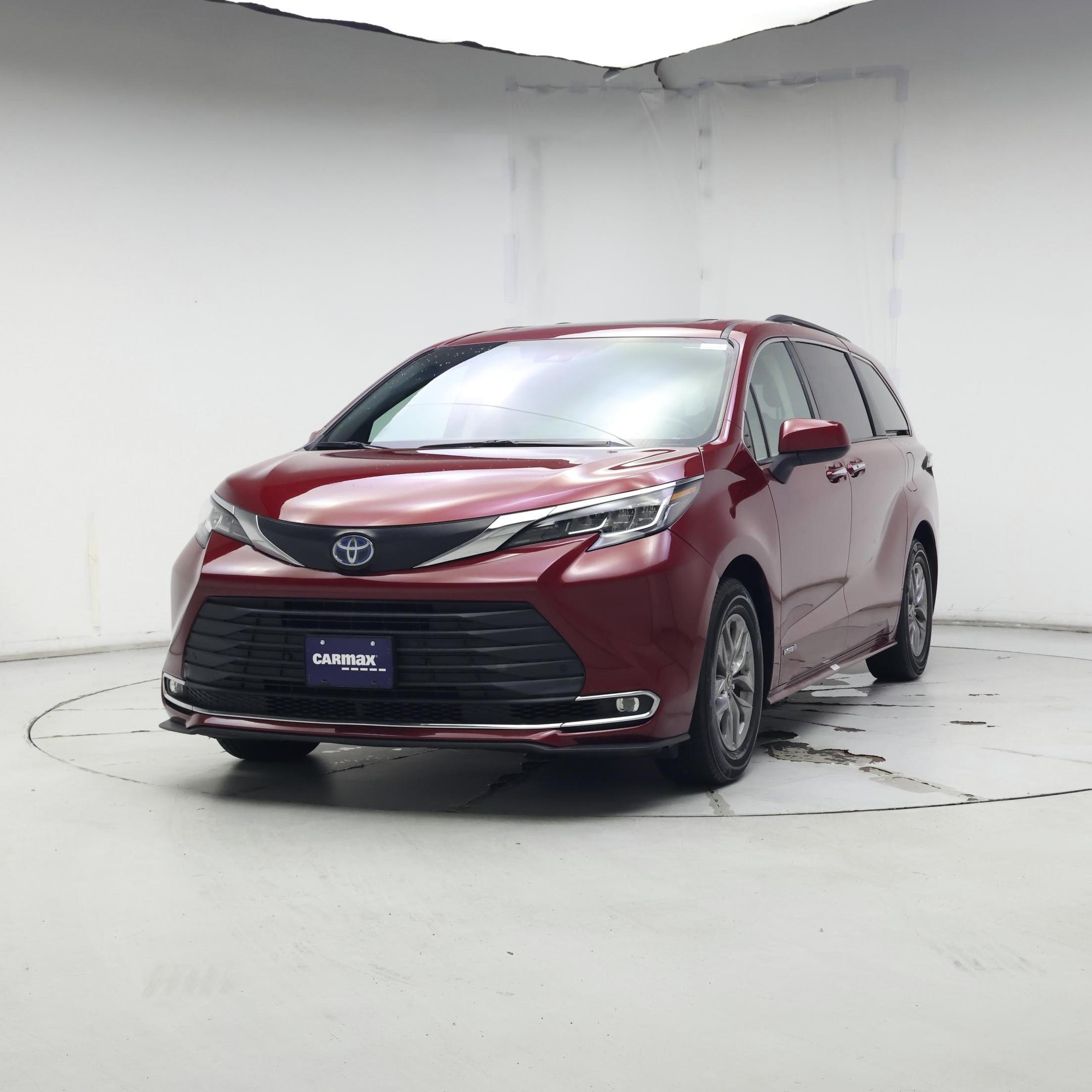 Thumbnail: 2021 Toyota Sienna - 4