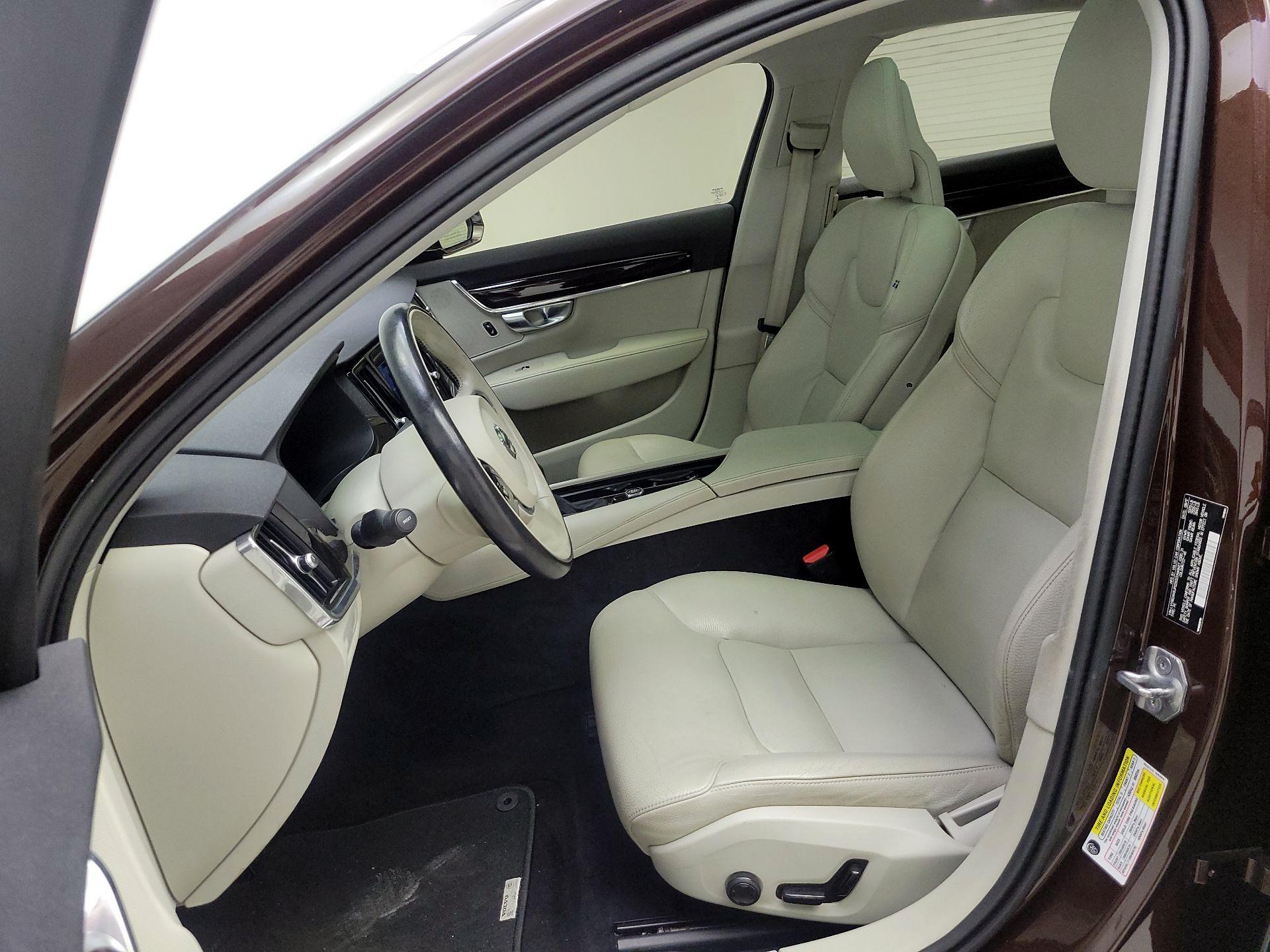 Thumbnail: 2018 Volvo S90 - 11