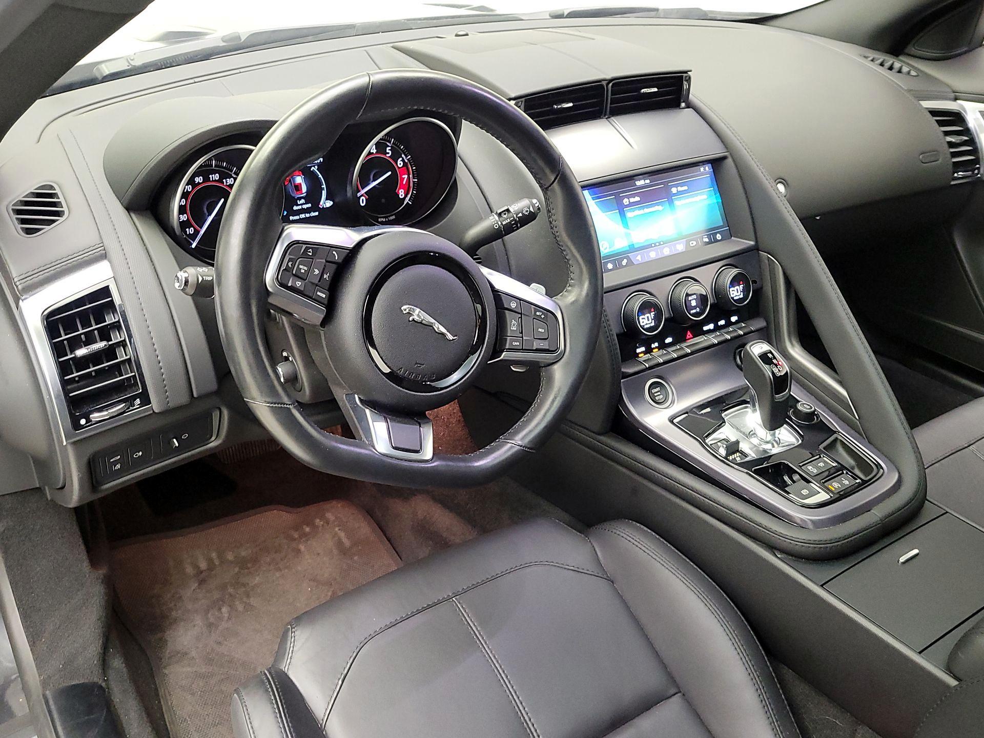 Thumbnail: 2019 Jaguar F-Type - 9