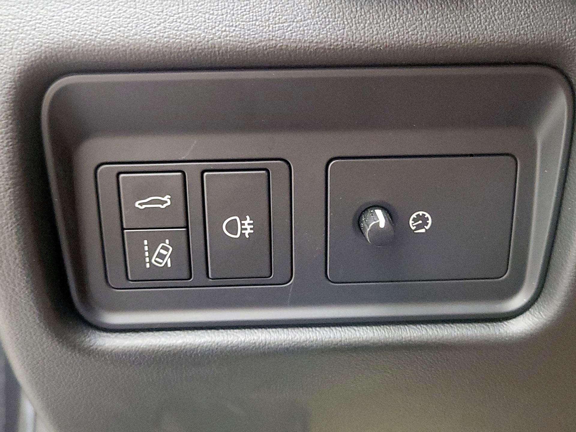 Thumbnail: 2019 Jaguar F-Type - 13