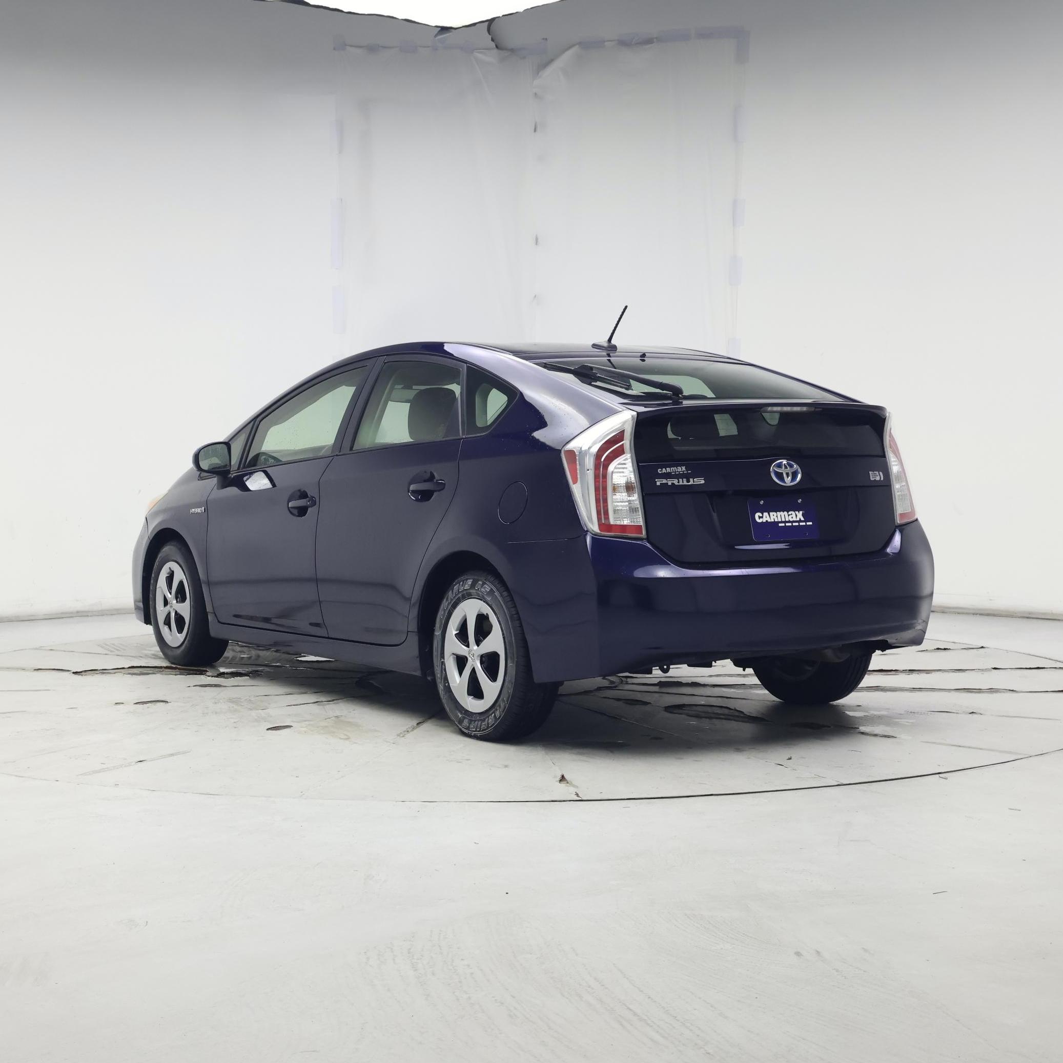 Thumbnail: 2014 Toyota Prius - 2