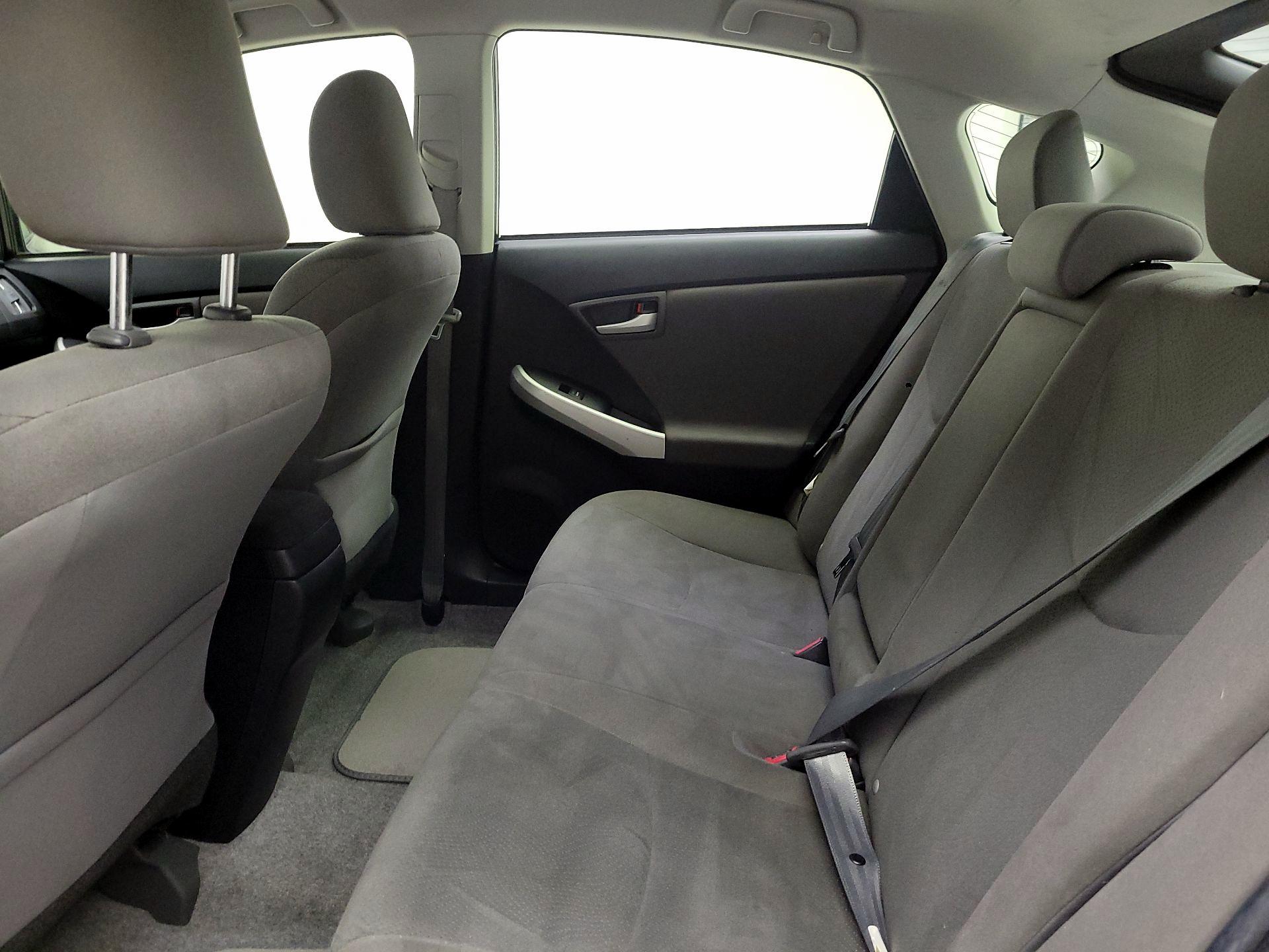 Thumbnail: 2014 Toyota Prius - 19