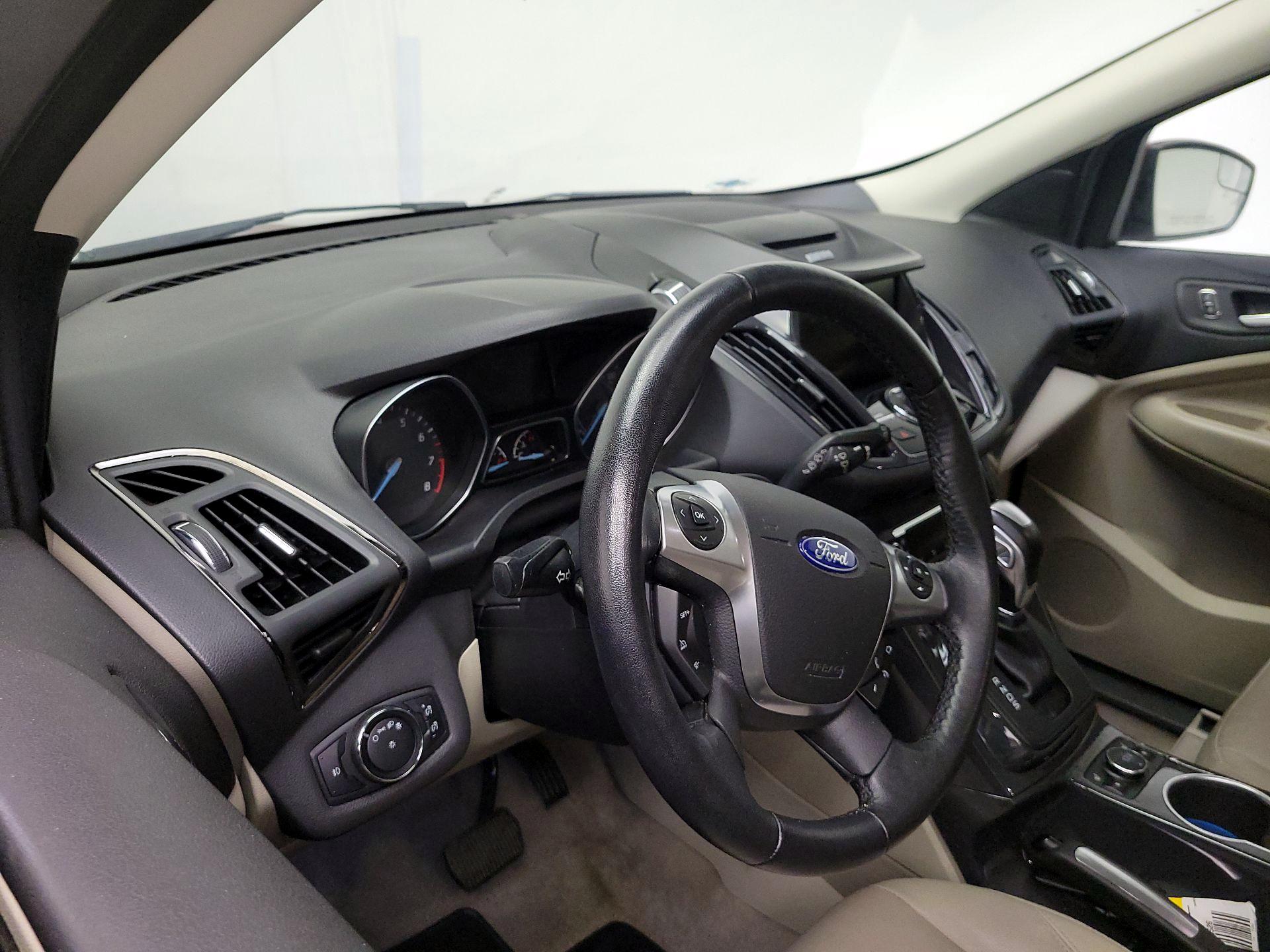 Thumbnail: 2014 Ford Escape - 9