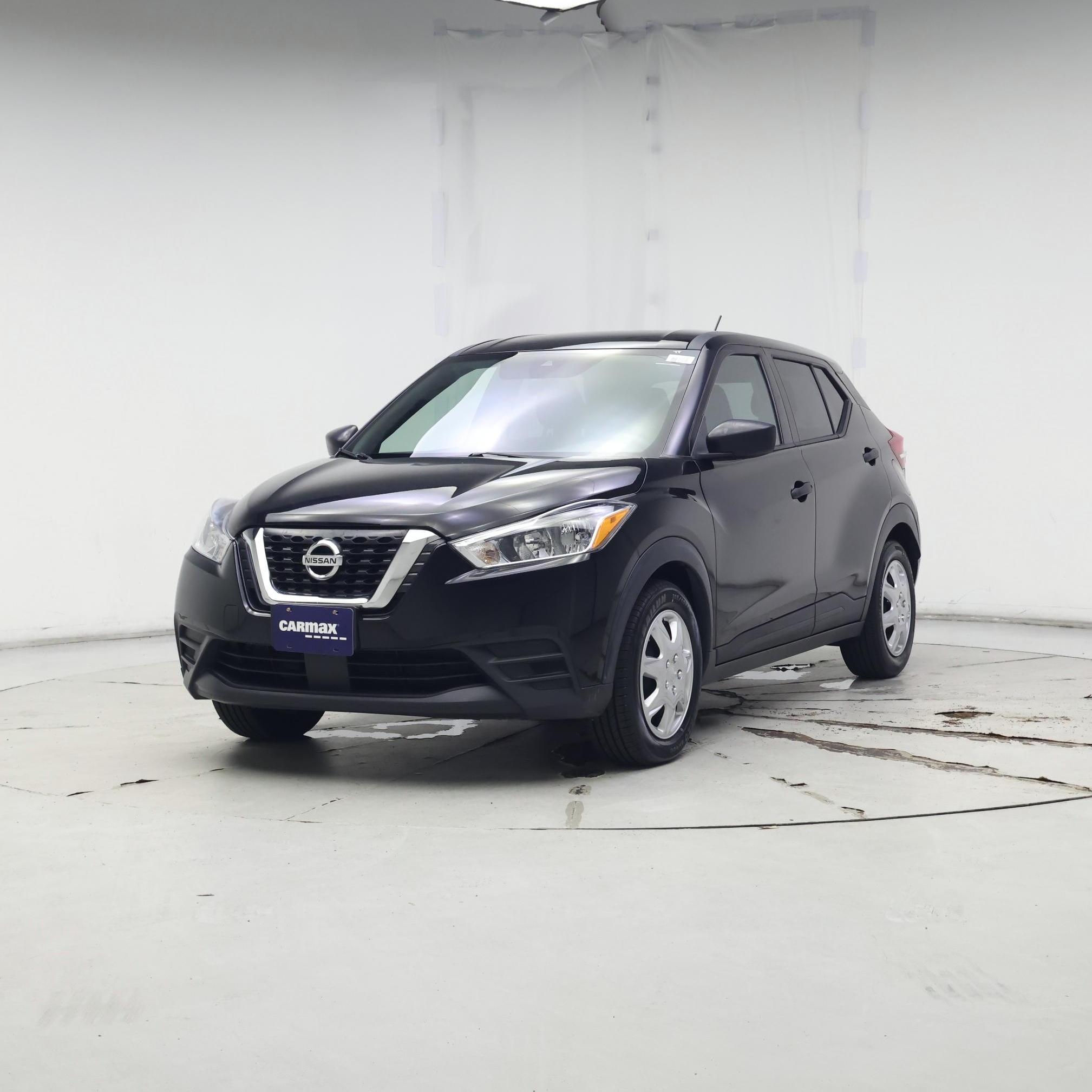 Thumbnail: 2020 Nissan Kicks - 4