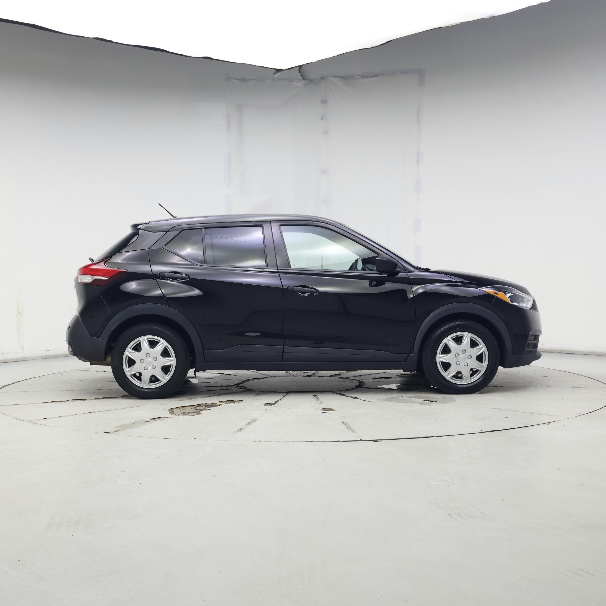 Thumbnail: 2020 Nissan Kicks - 7