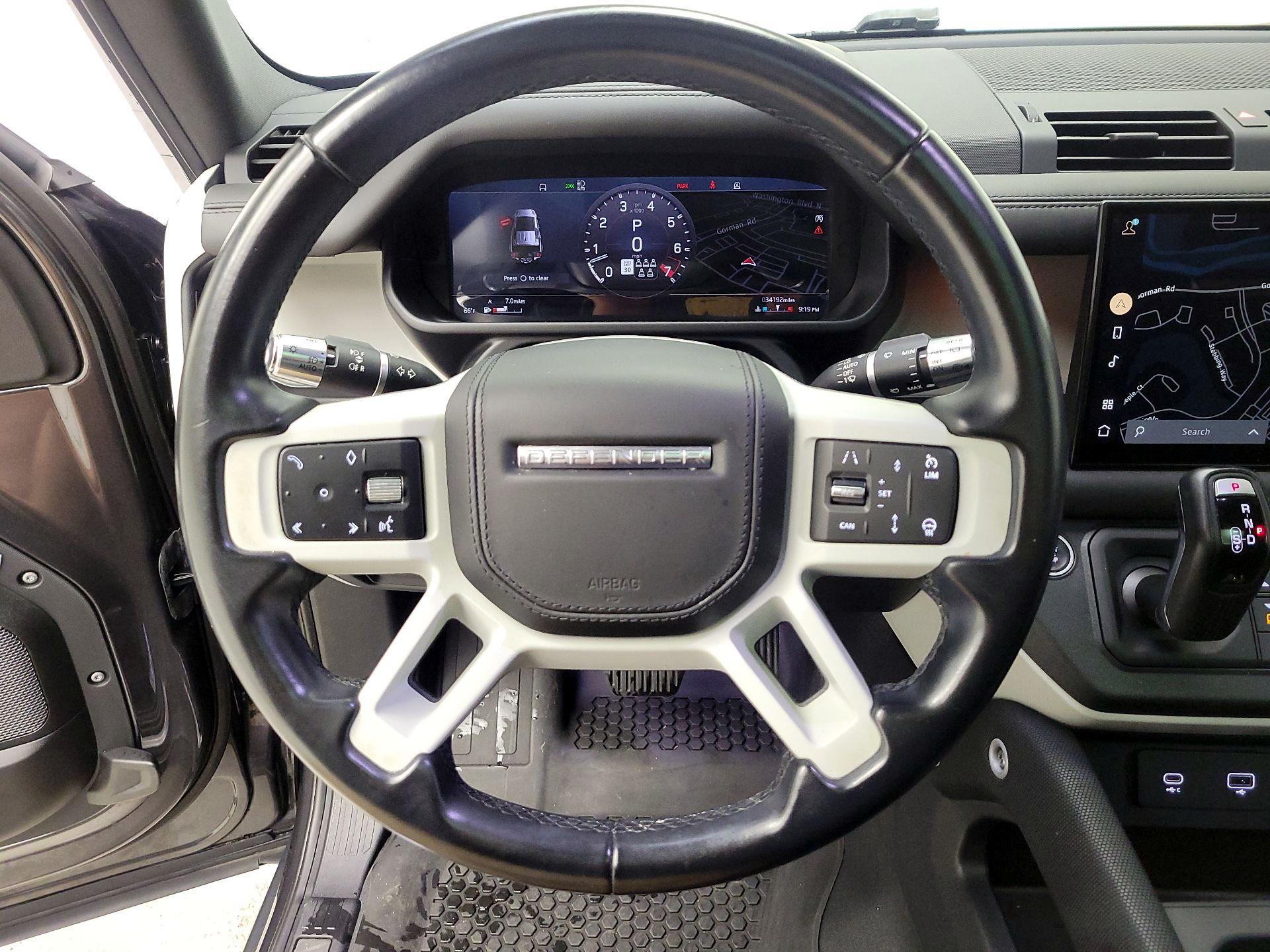 Thumbnail: 2022 Land Rover Defender - 10