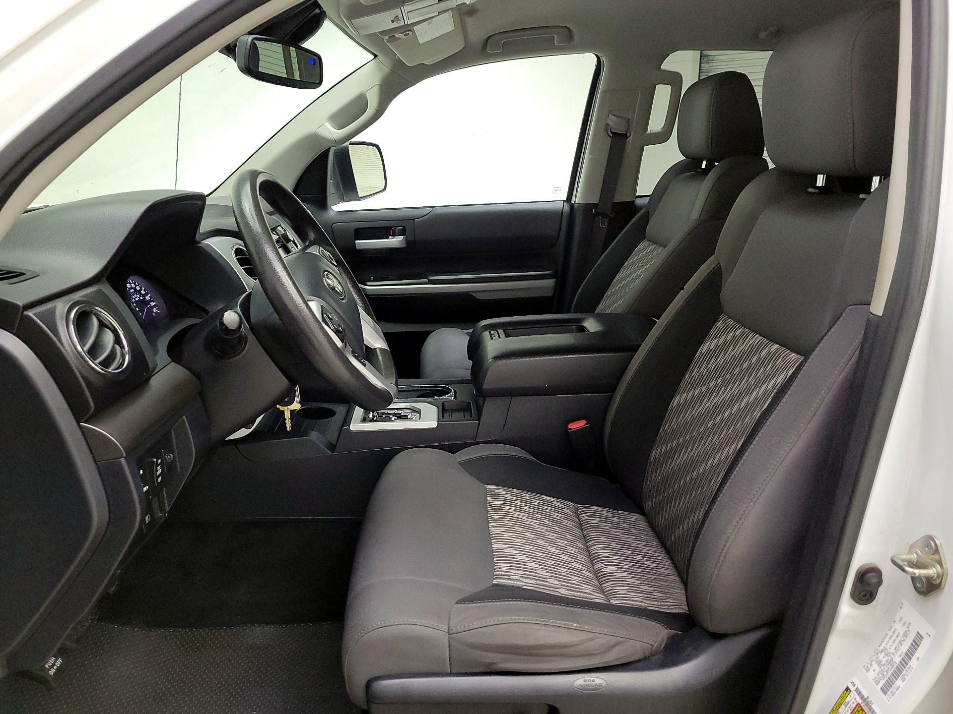 Thumbnail: 2019 Toyota Tundra - 11