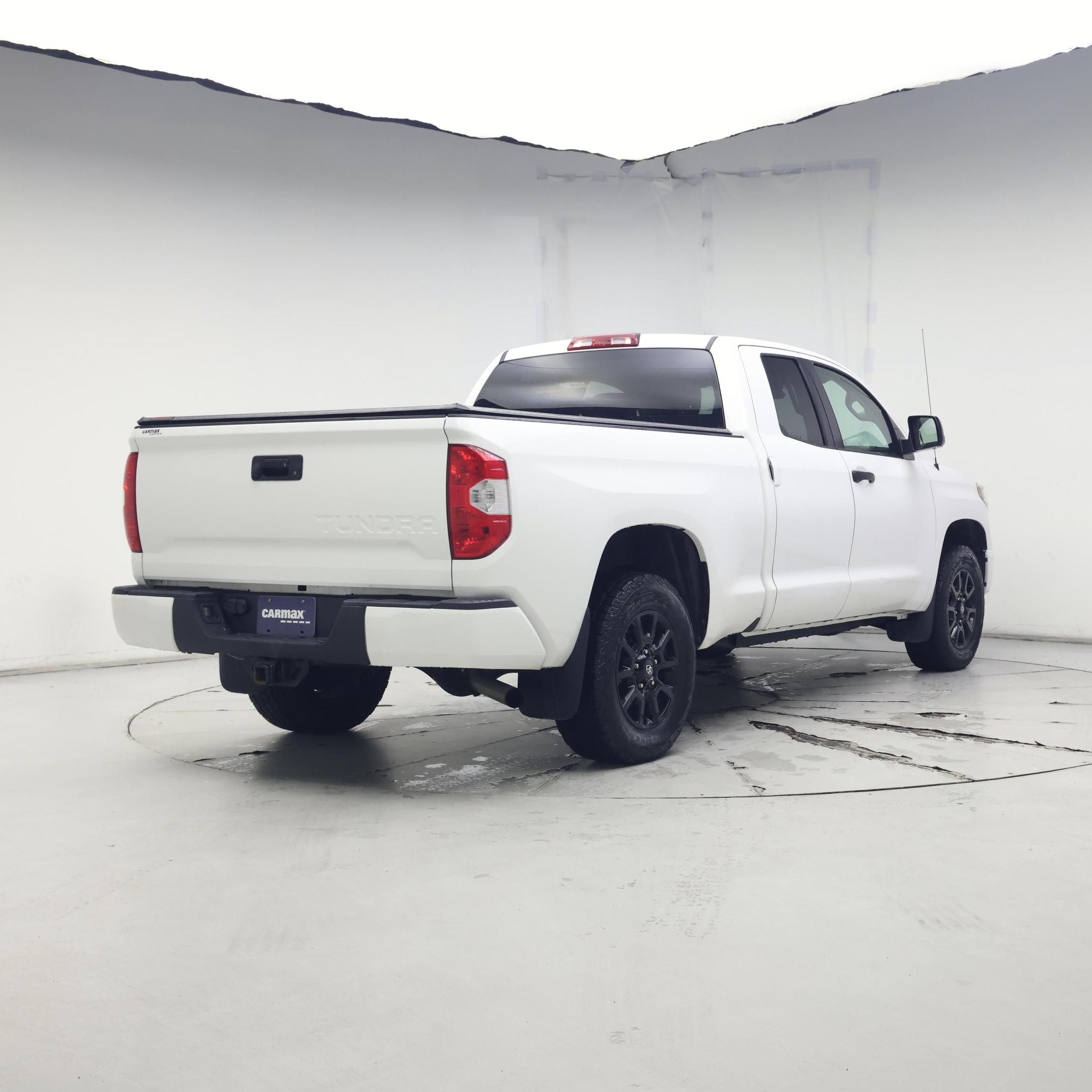 Thumbnail: 2019 Toyota Tundra - 8