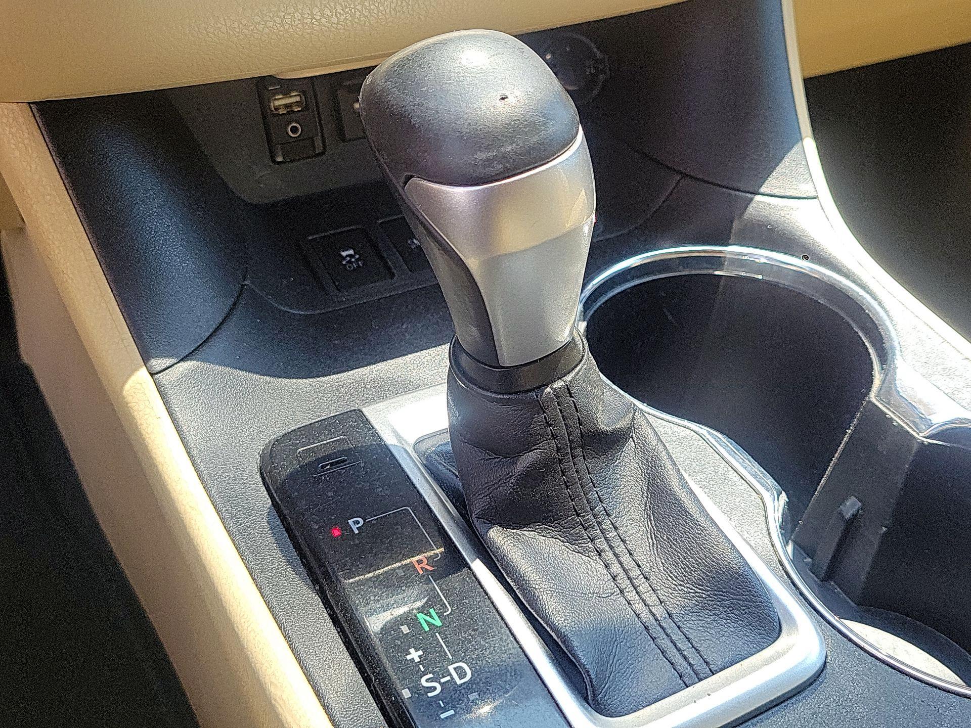 Thumbnail: 2019 Toyota Highlander - 18