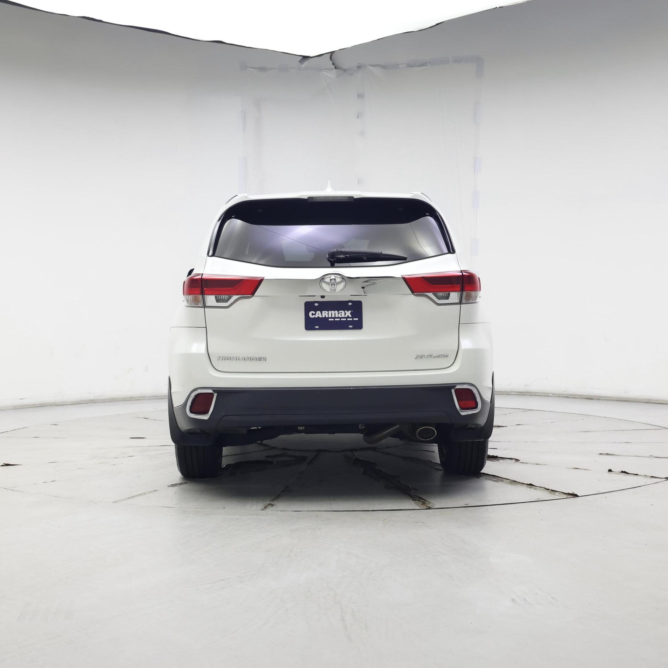 Thumbnail: 2019 Toyota Highlander - 6