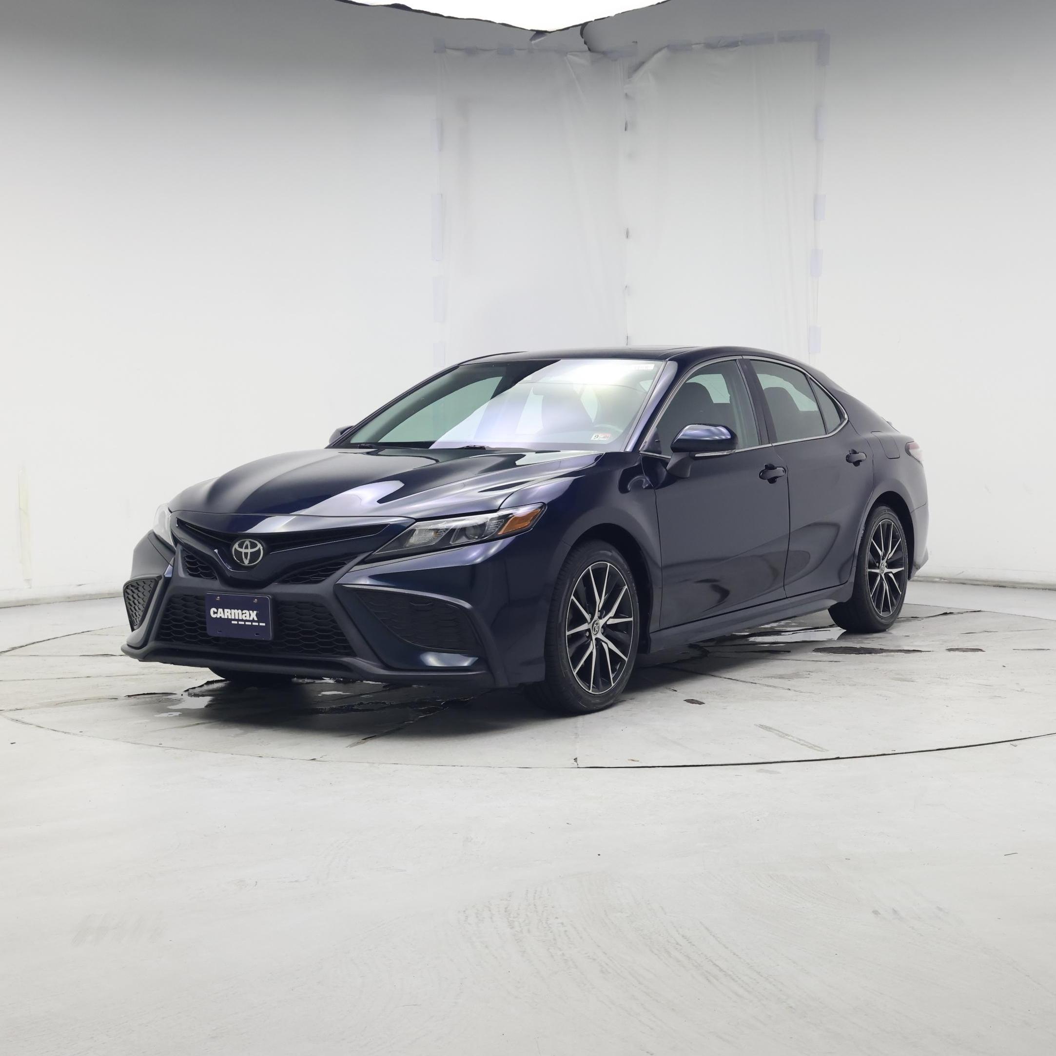 Thumbnail: 2021 Toyota Camry - 4