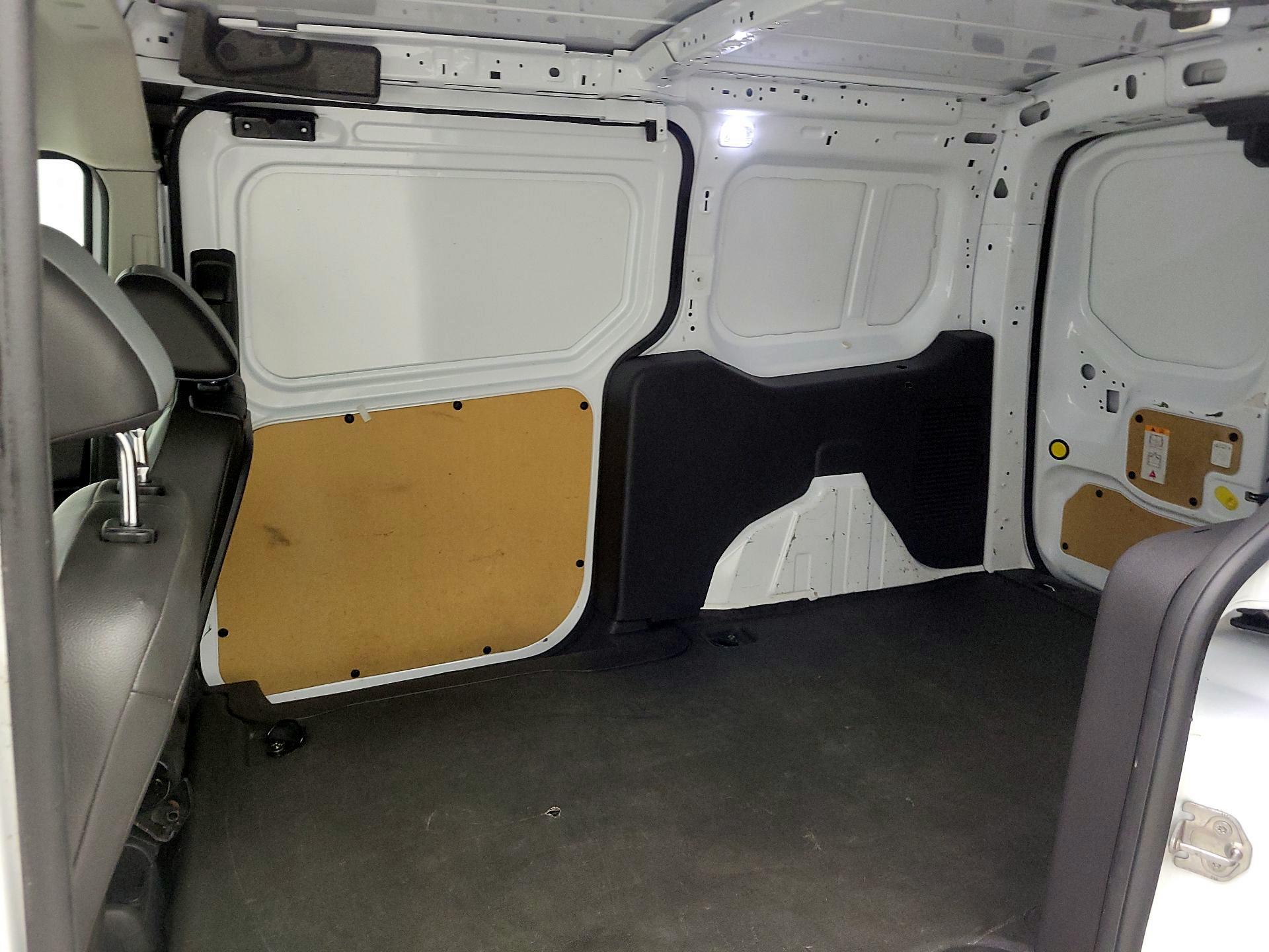 Thumbnail: 2016 Ford Transit Series - 17