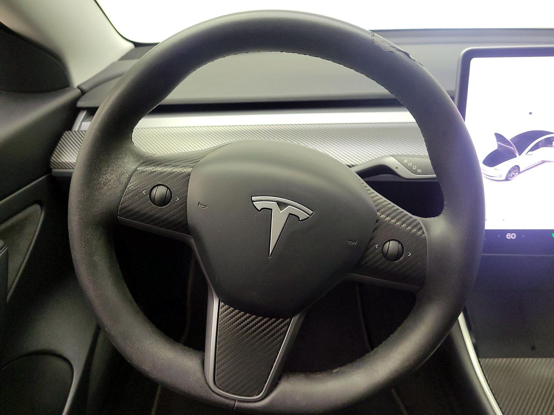 Thumbnail: 2020 Tesla Model 3 - 10