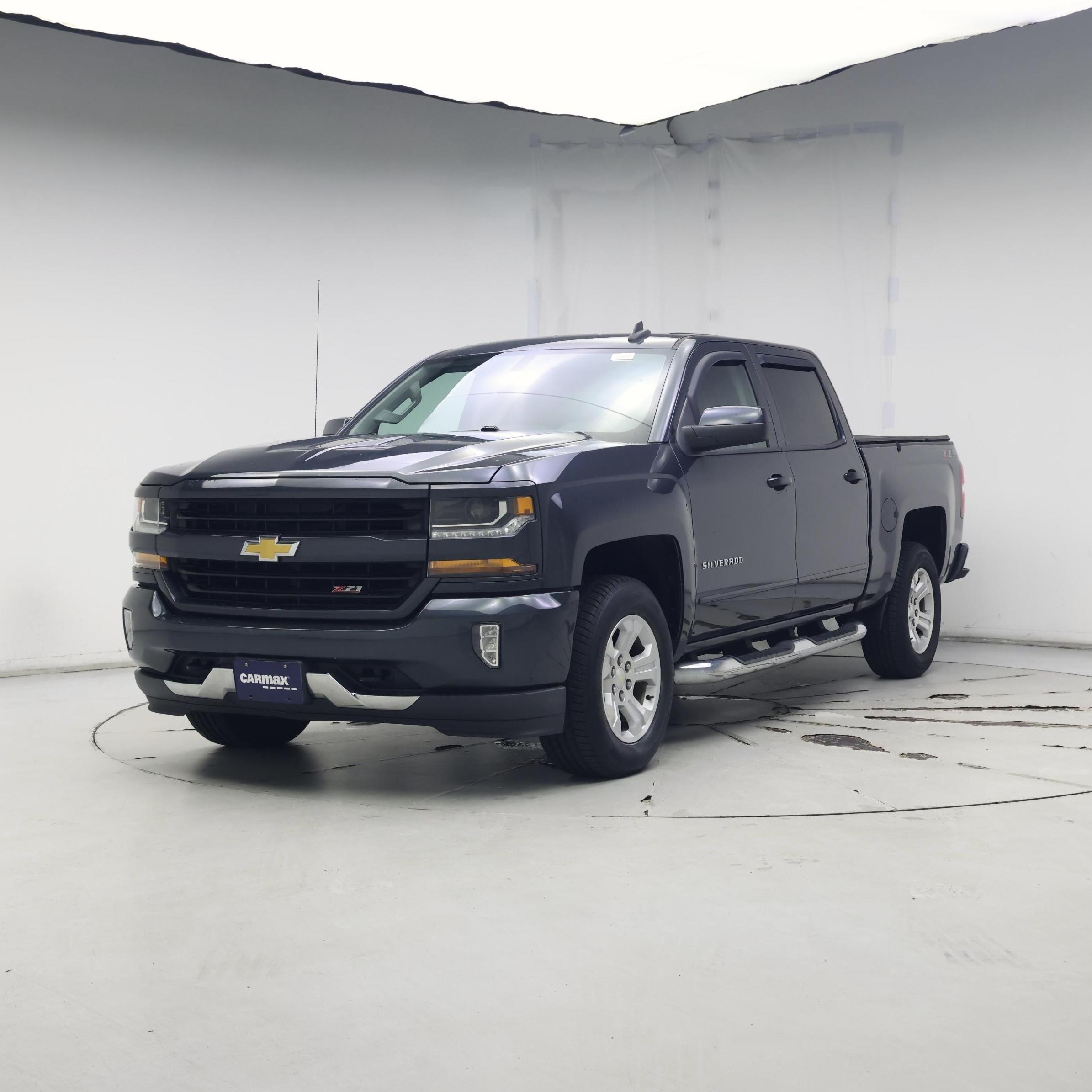 Thumbnail: 2018 Chevrolet Silverado 1500 - 4