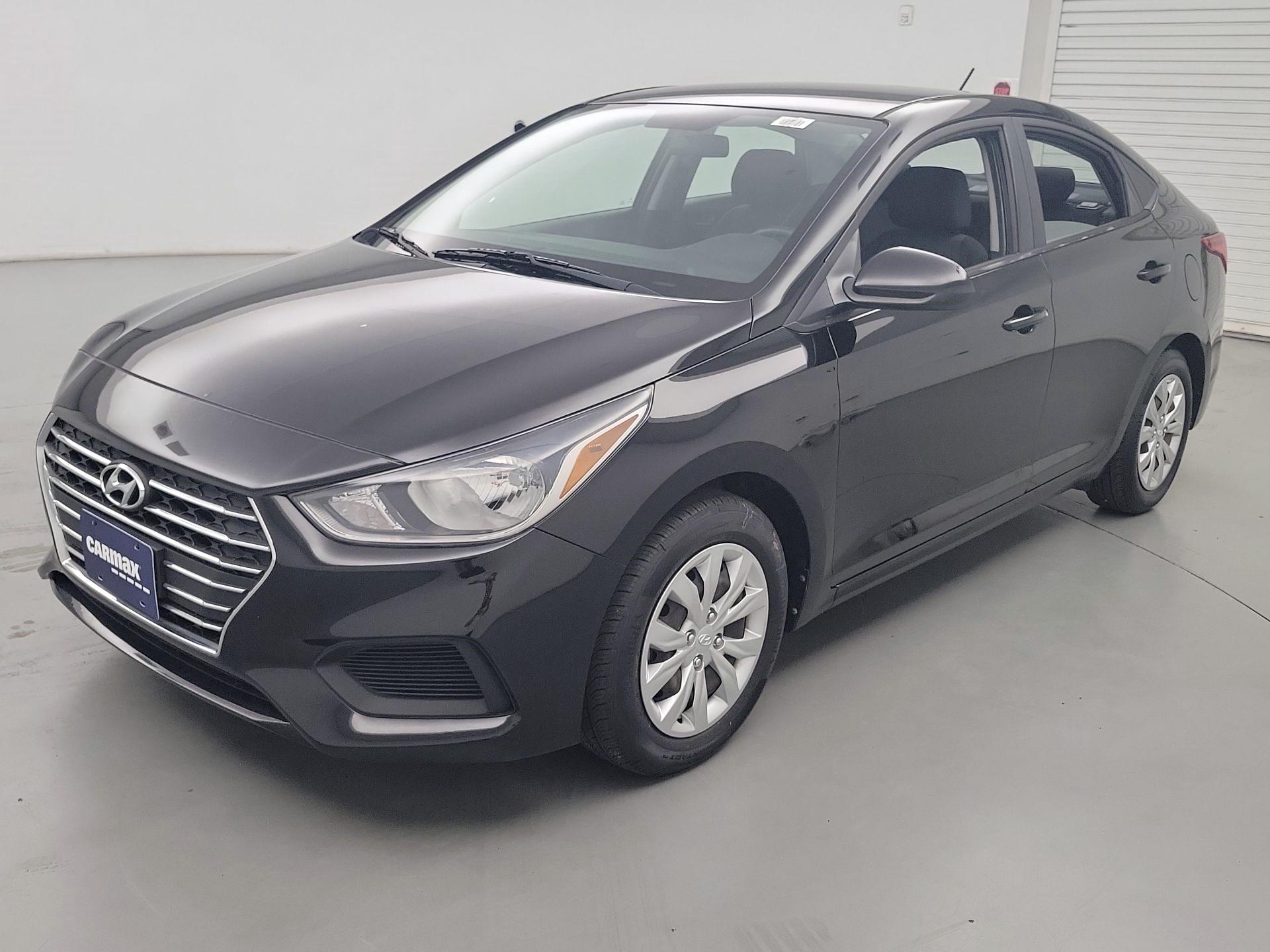Thumbnail: 2020 Hyundai Accent - 3