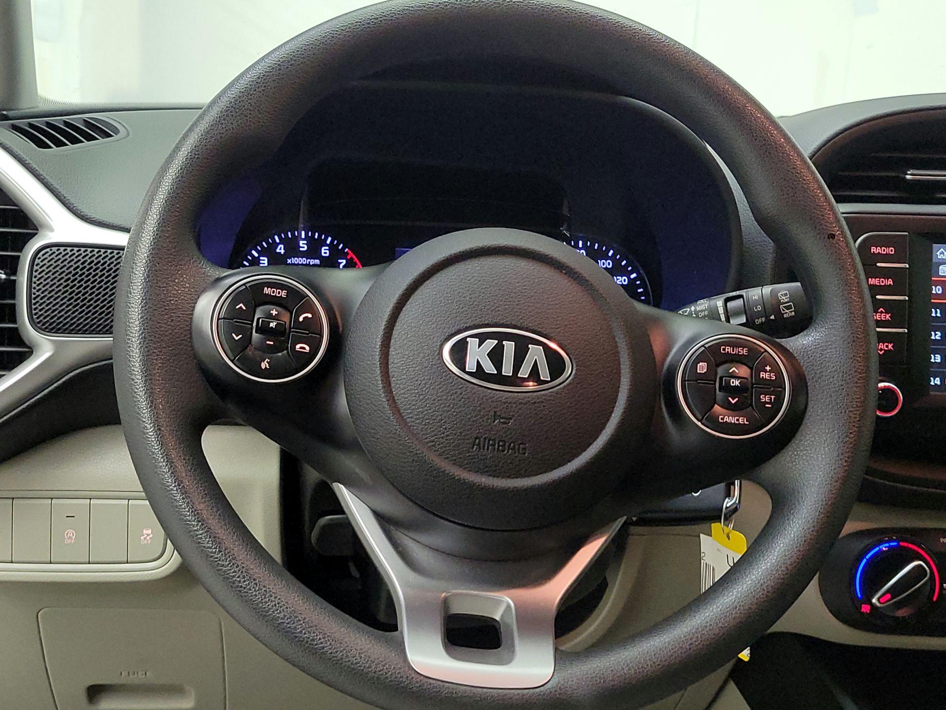 Thumbnail: 2021 Kia Soul - 10