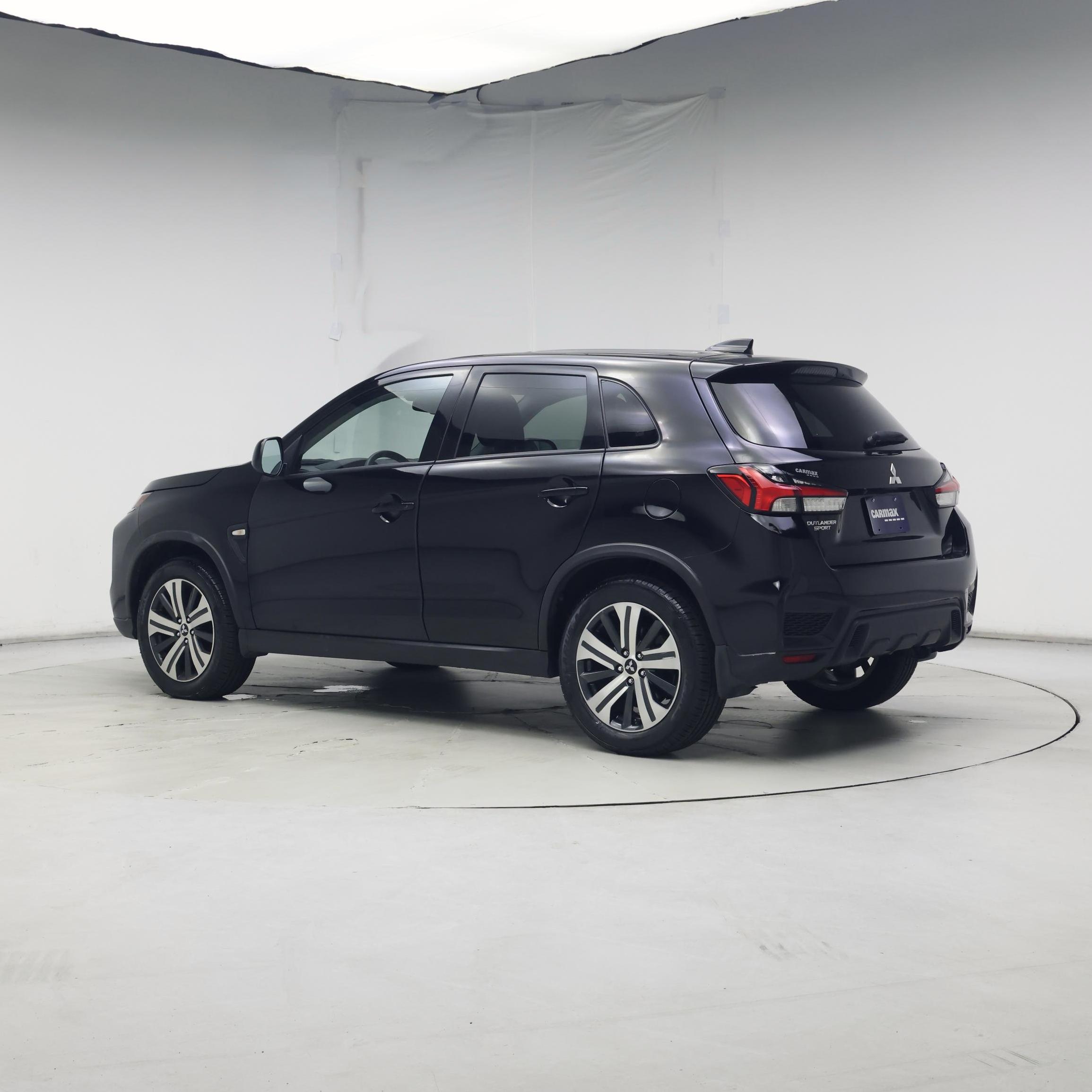 Thumbnail: 2023 Mitsubishi Outlander Sport - 2