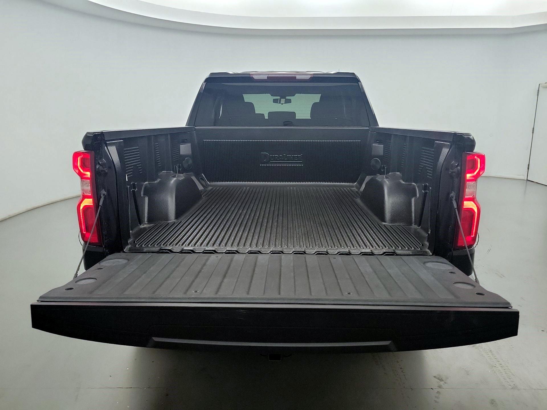 Thumbnail: 2020 Chevrolet Silverado 1500 - 18