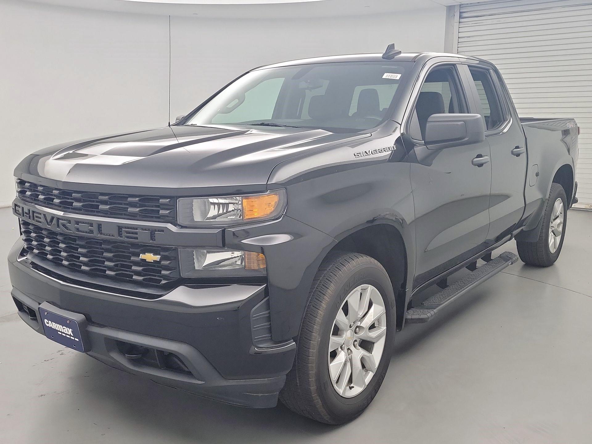 Thumbnail: 2020 Chevrolet Silverado 1500 - 3