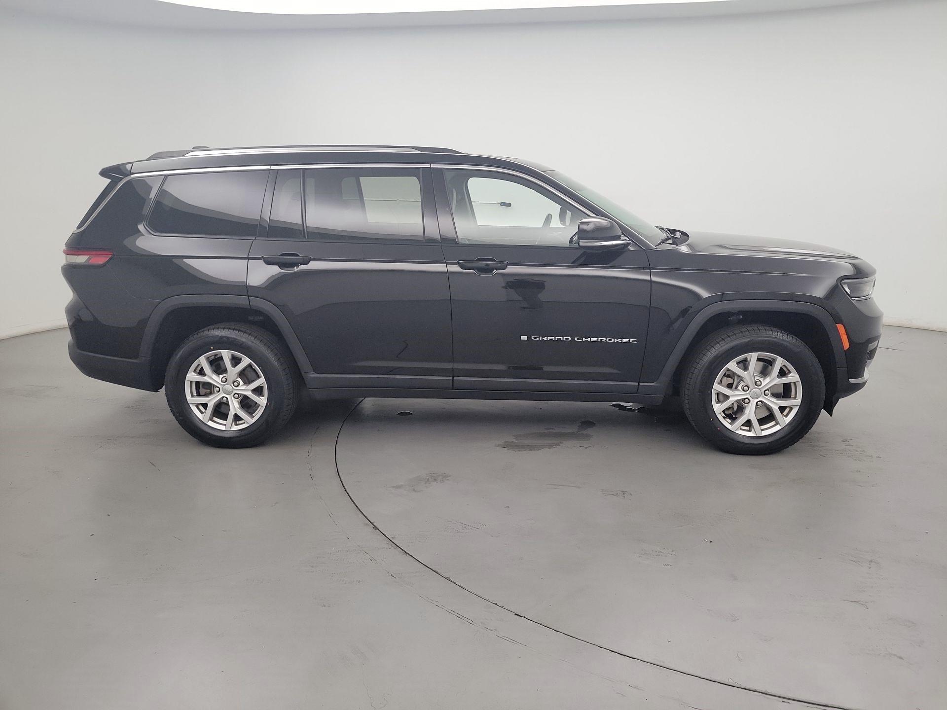 Thumbnail: 2021 Jeep Grand Cherokee L - 4