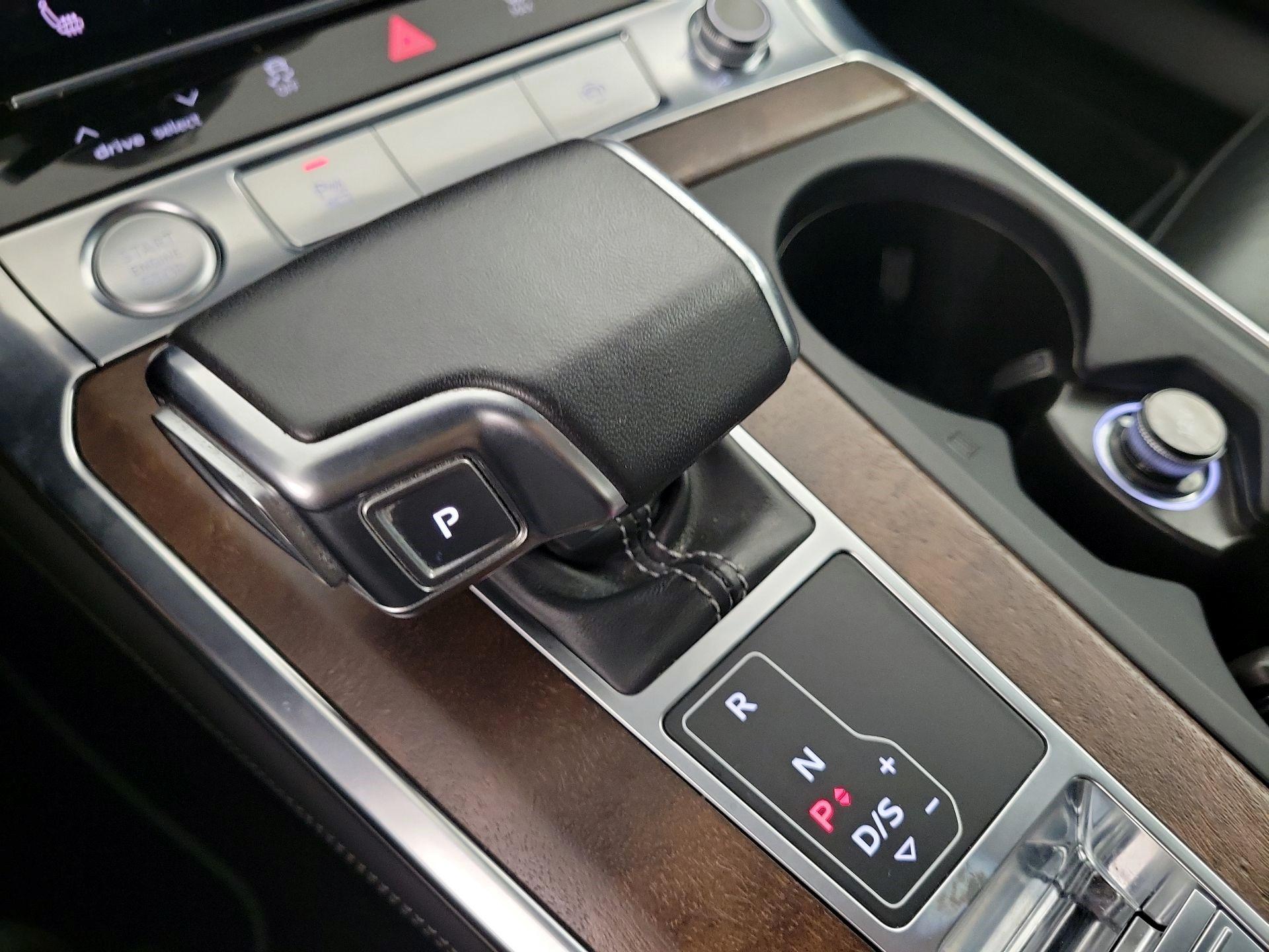 Thumbnail: 2019 Audi A6 - 16