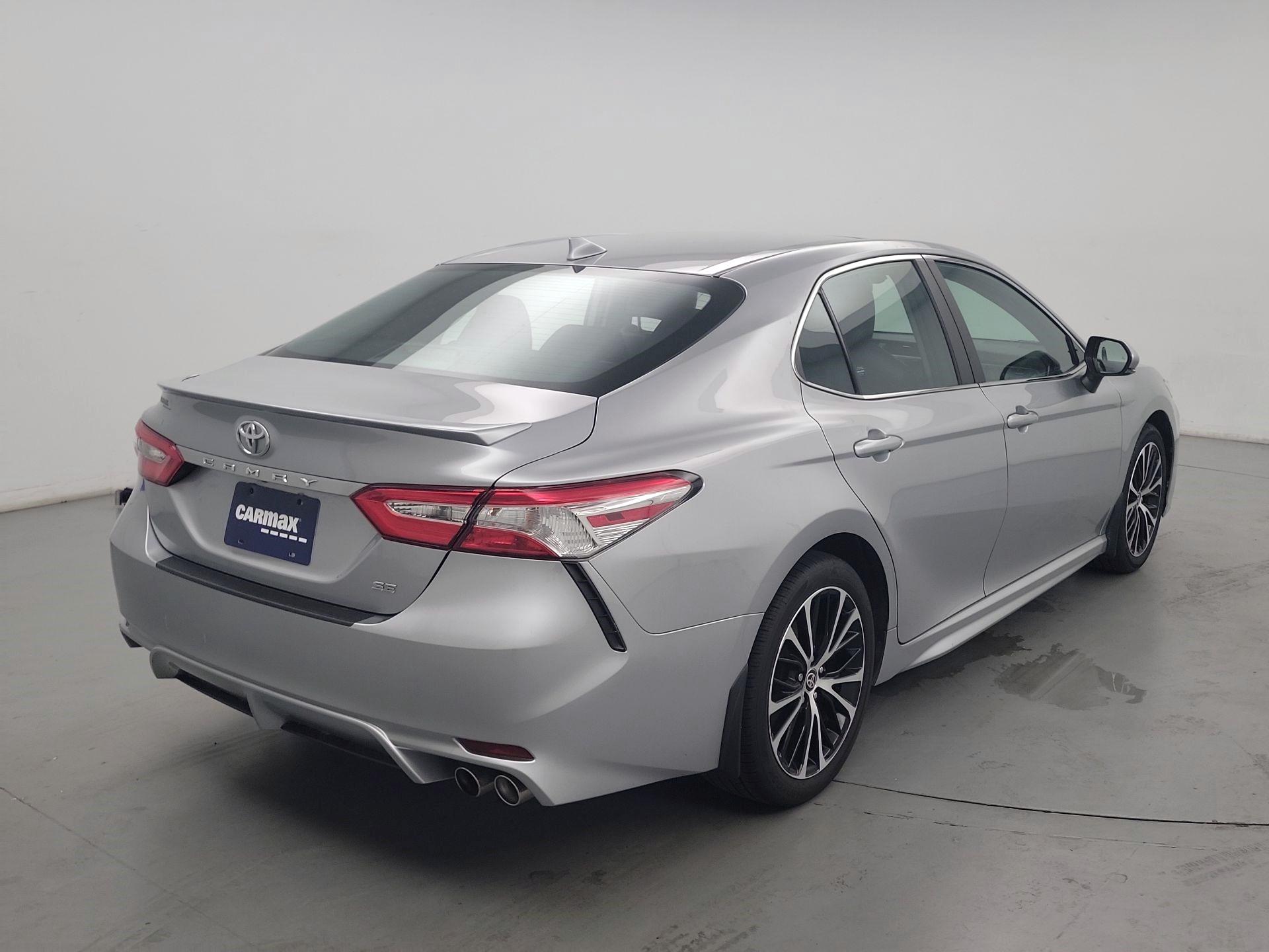 Thumbnail: 2020 Toyota Camry - 5
