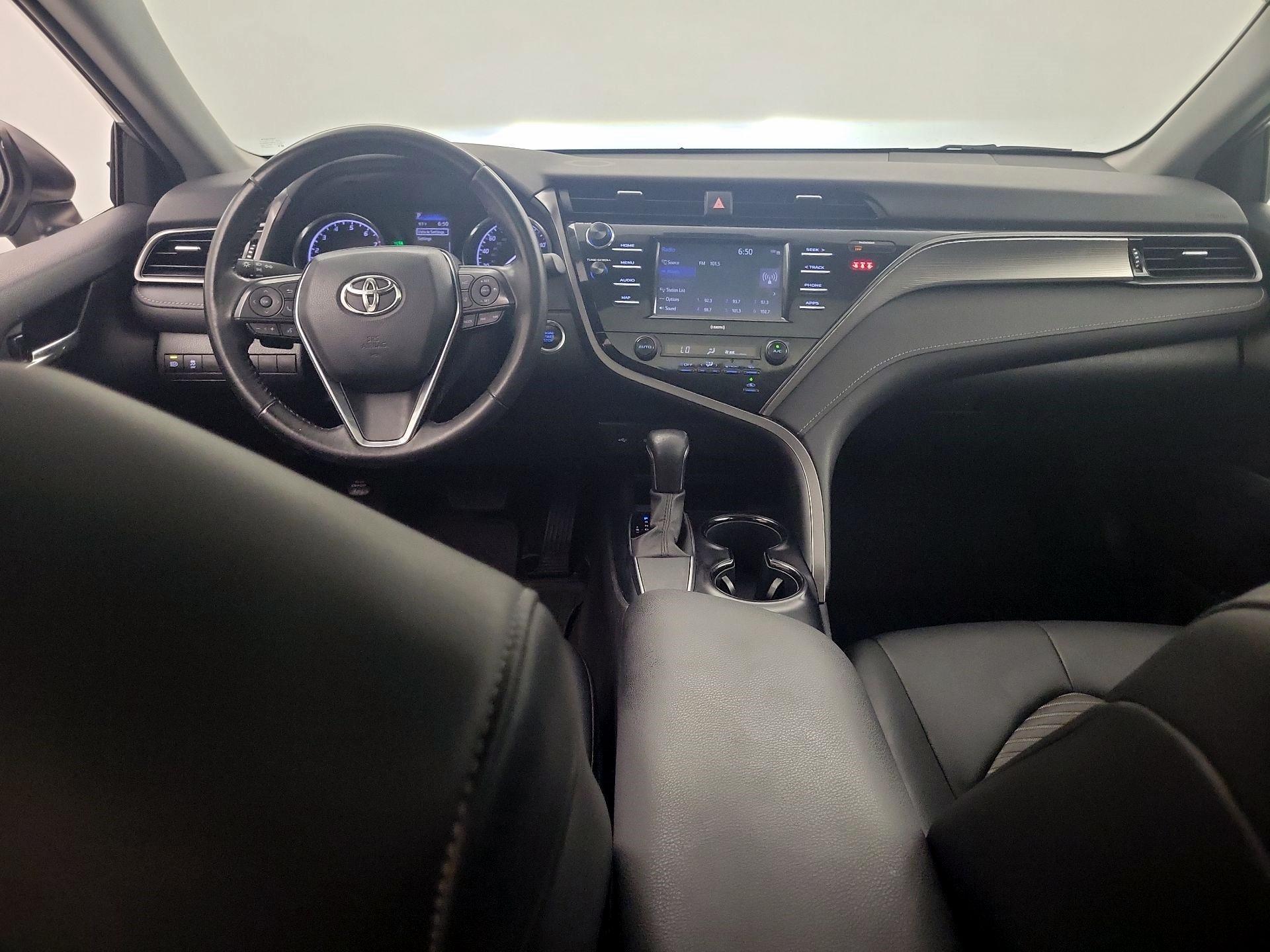 Thumbnail: 2020 Toyota Camry - 8
