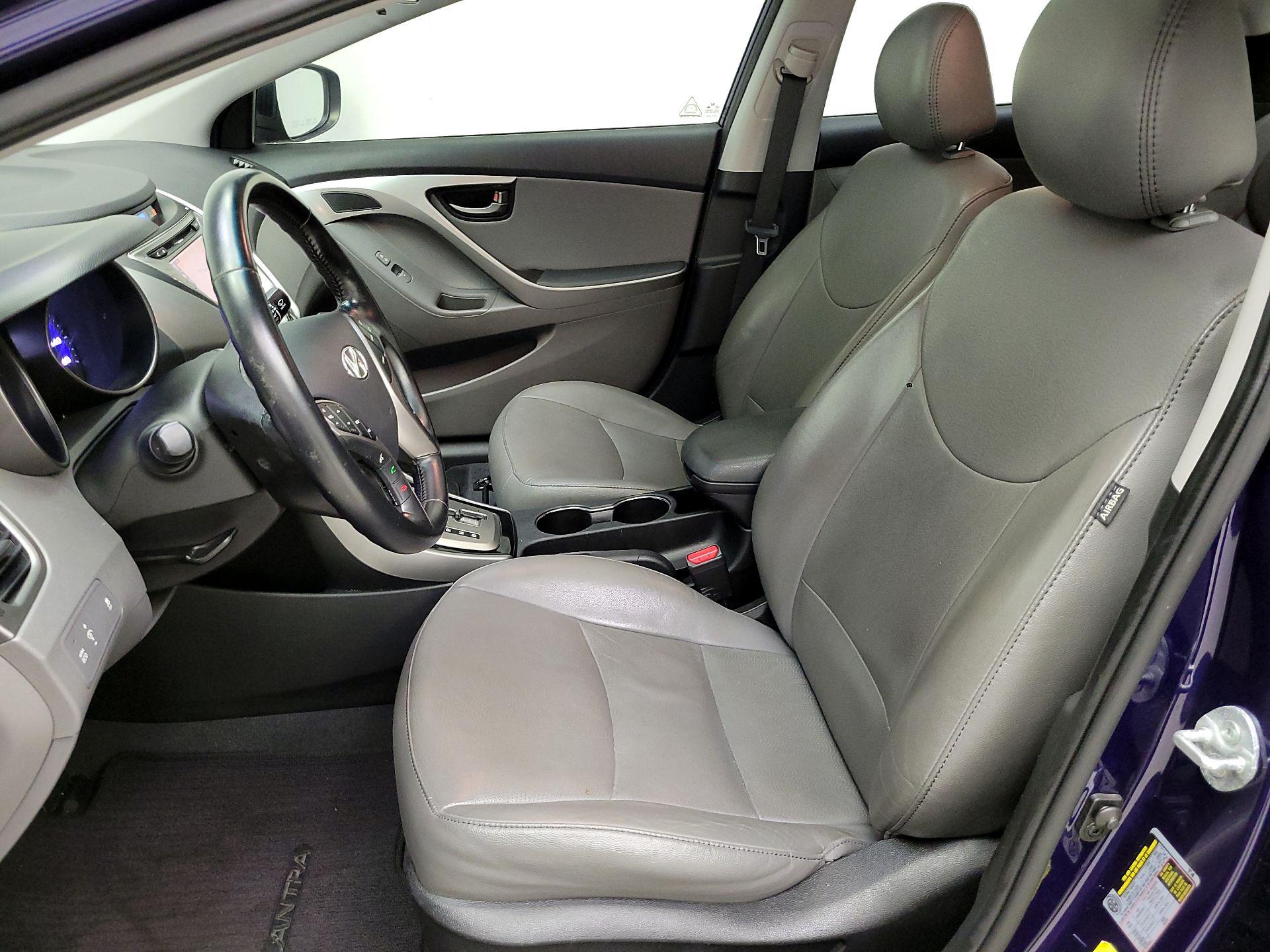 Thumbnail: 2013 Hyundai Elantra - 11