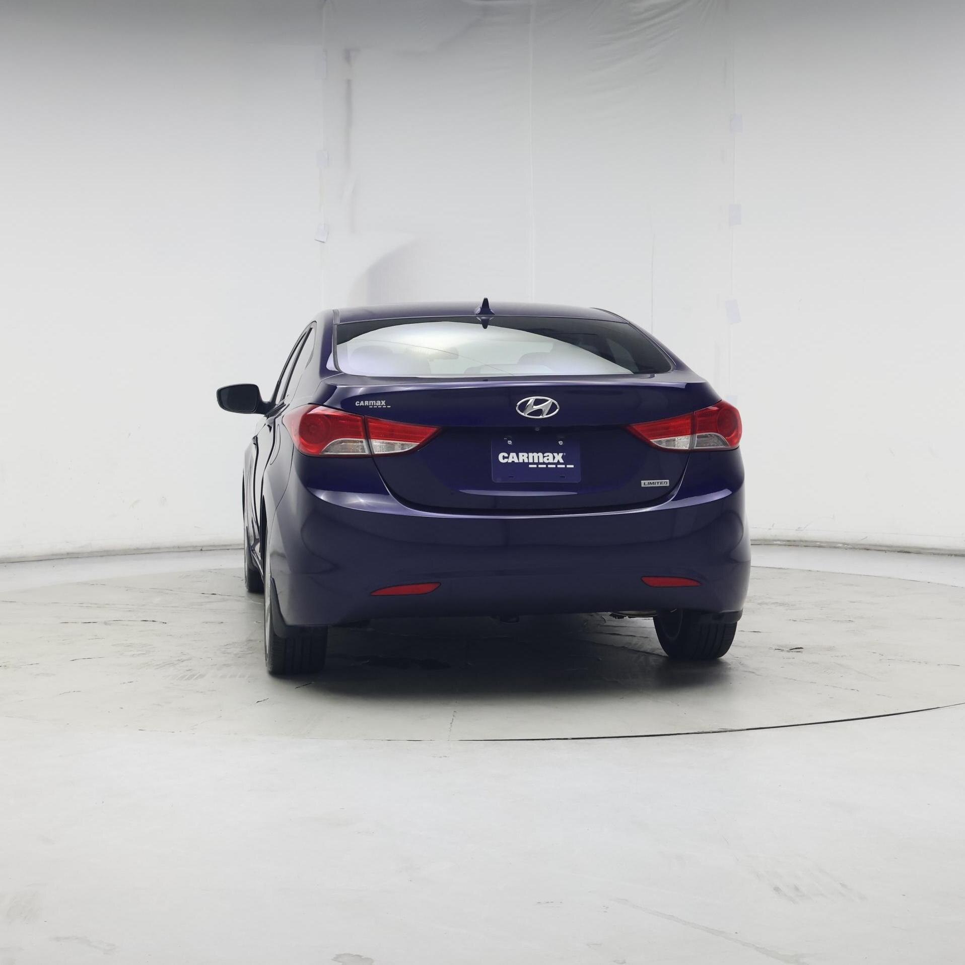 Thumbnail: 2013 Hyundai Elantra - 6