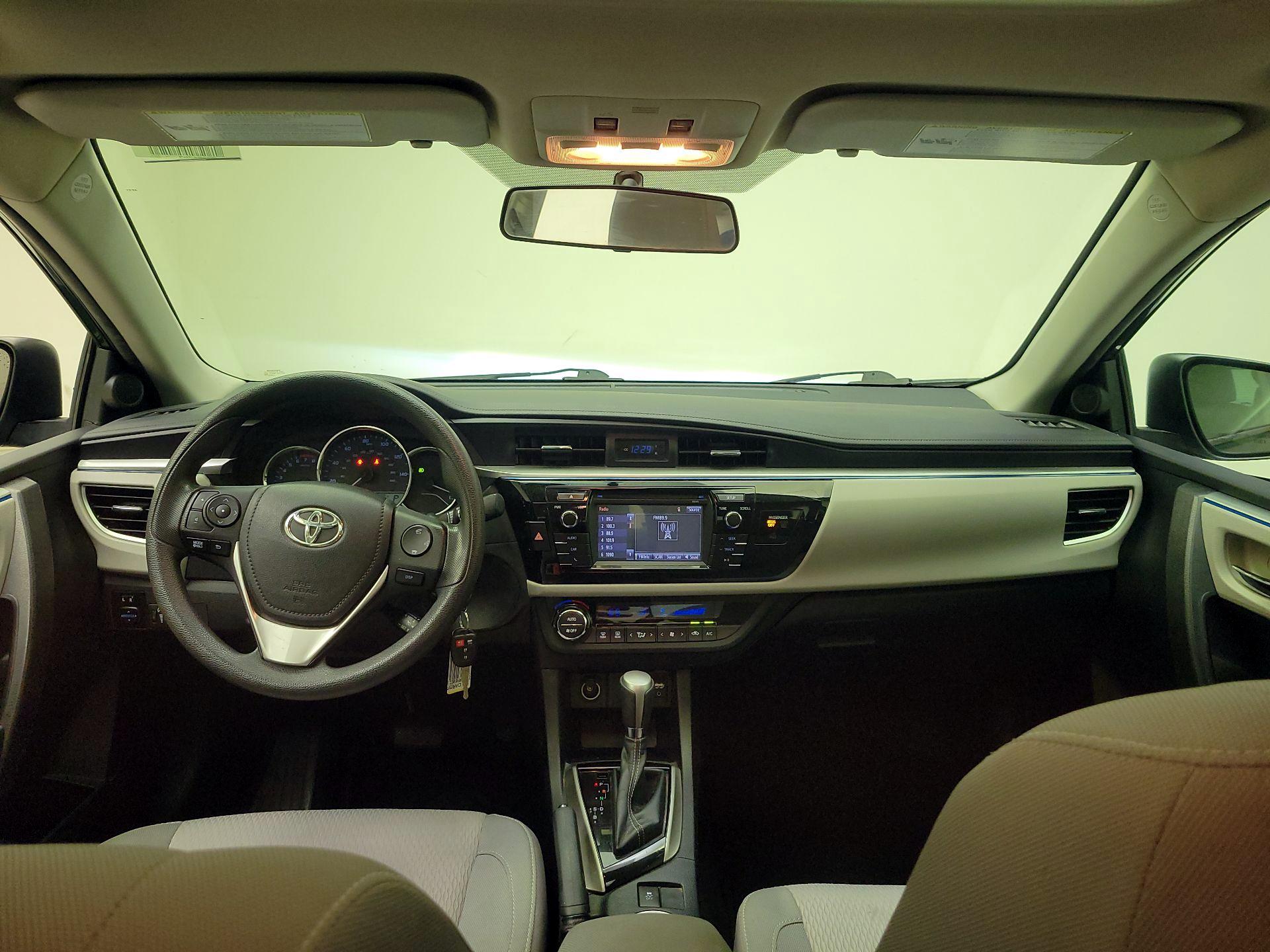 Thumbnail: 2014 Toyota Corolla - 9
