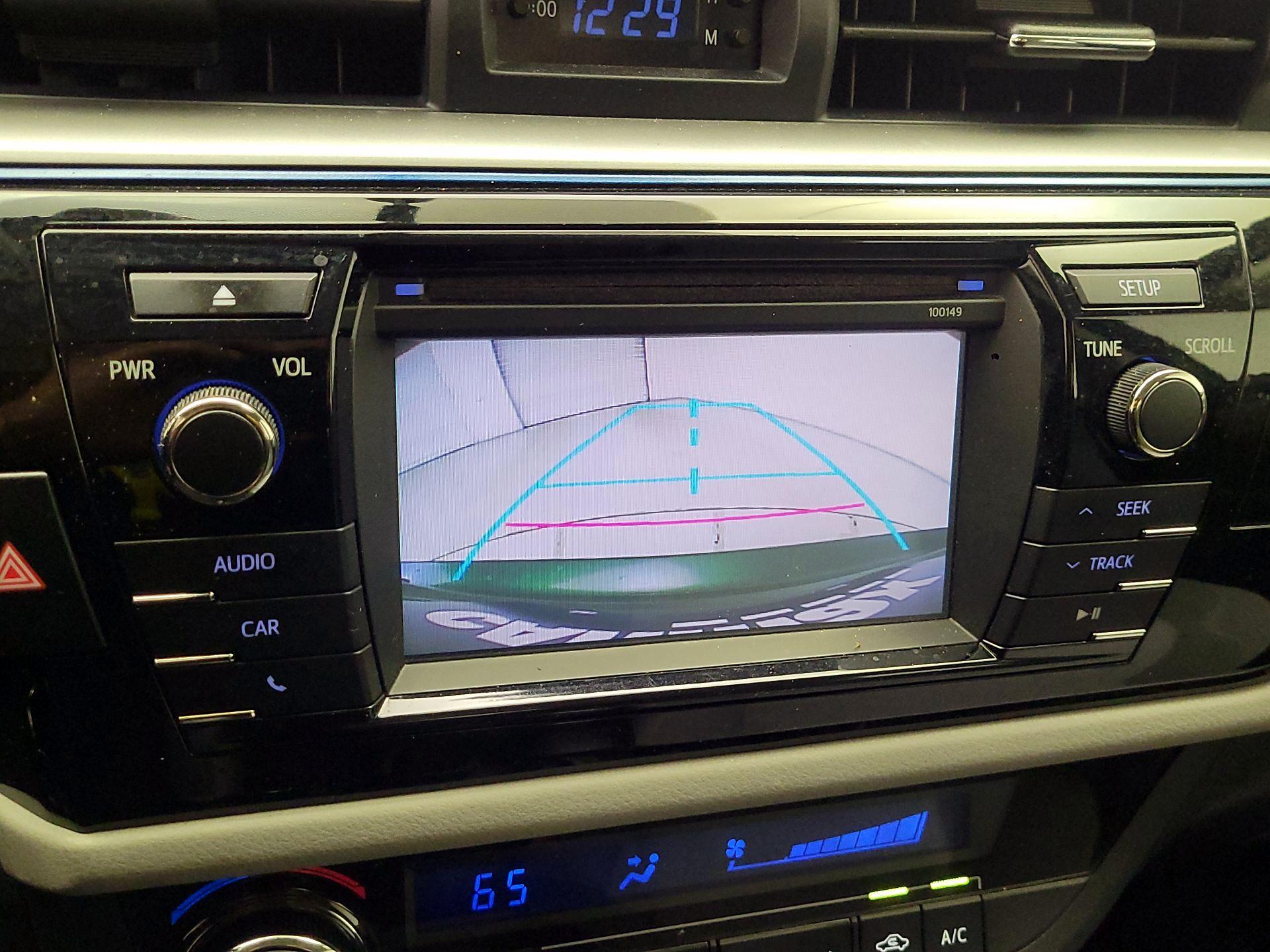 Thumbnail: 2014 Toyota Corolla - 14