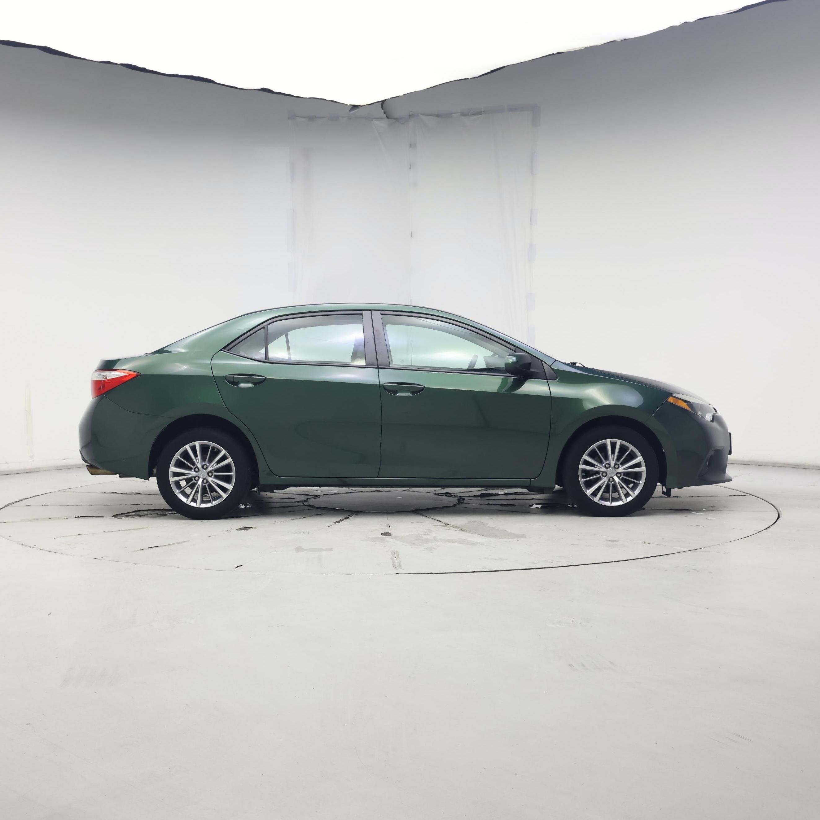 Thumbnail: 2014 Toyota Corolla - 7