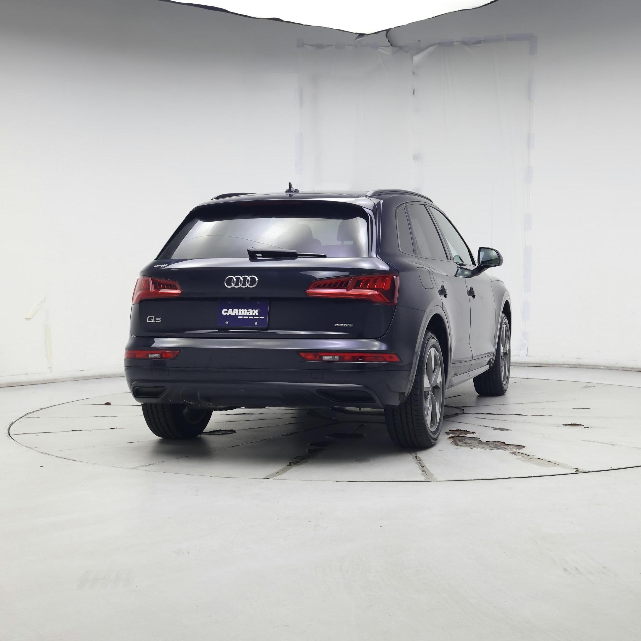 Thumbnail: 2020 Audi Q5 - 8