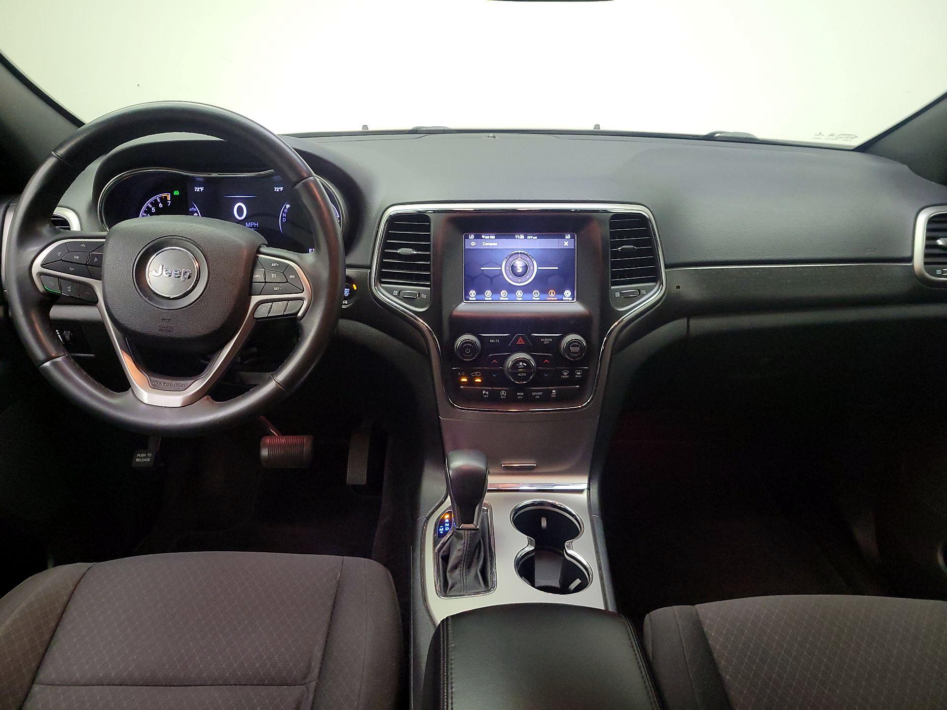 Thumbnail: 2018 Jeep Grand Cherokee - 9