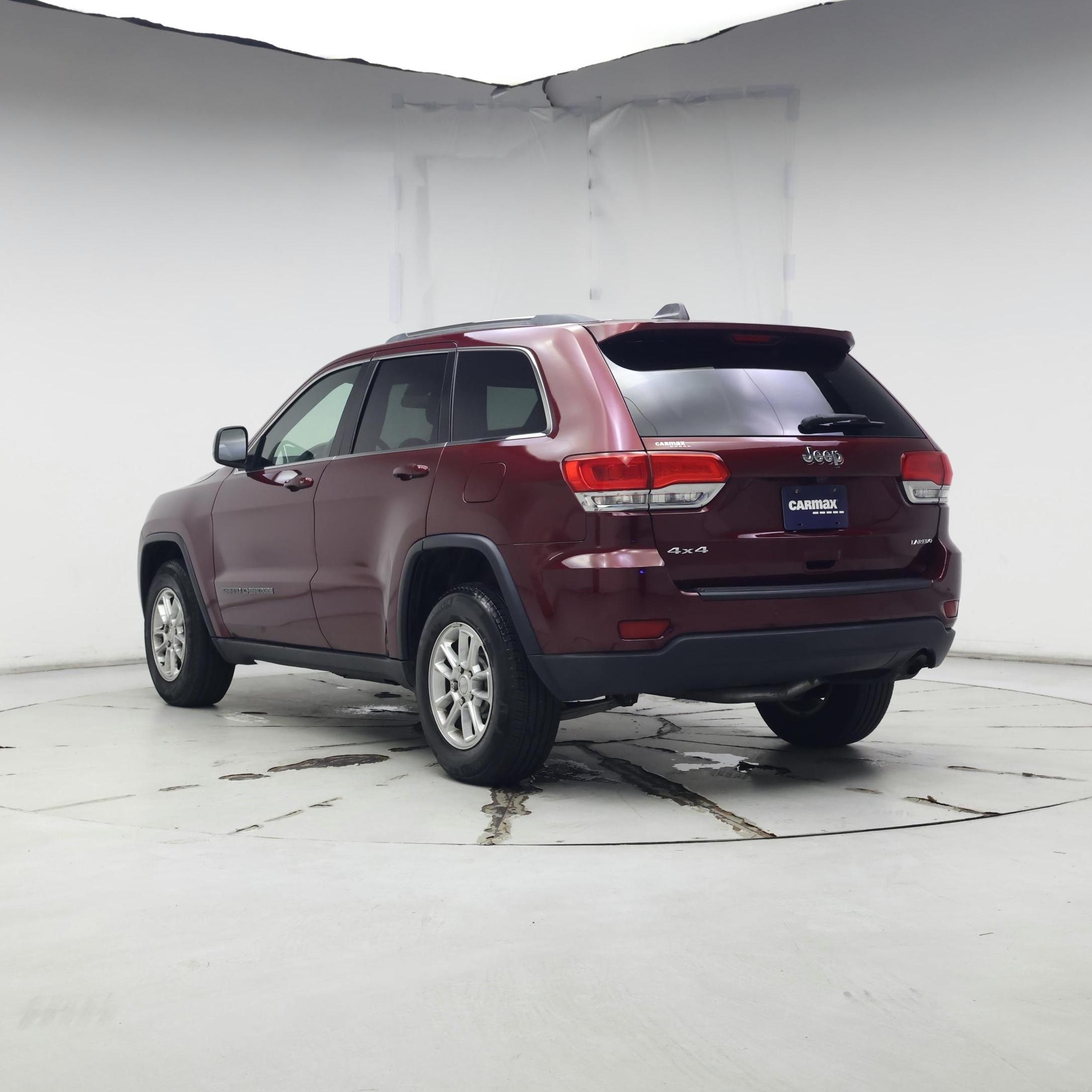 Thumbnail: 2018 Jeep Grand Cherokee - 2