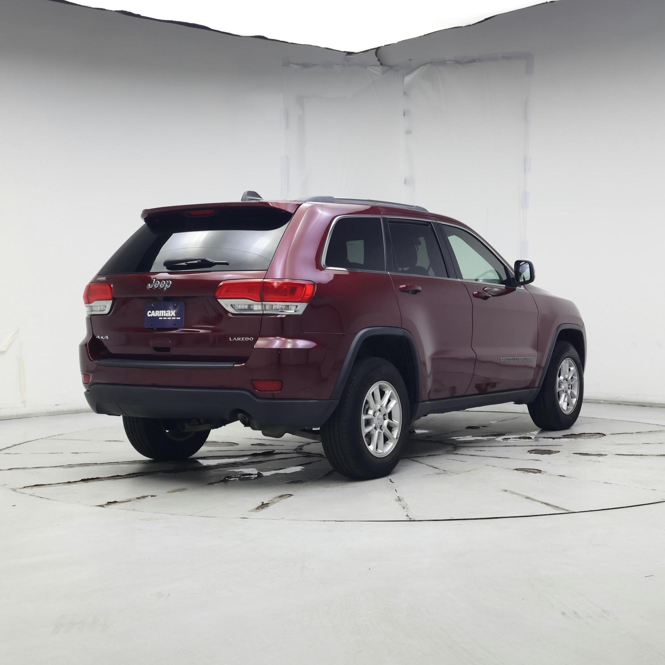 Thumbnail: 2018 Jeep Grand Cherokee - 8