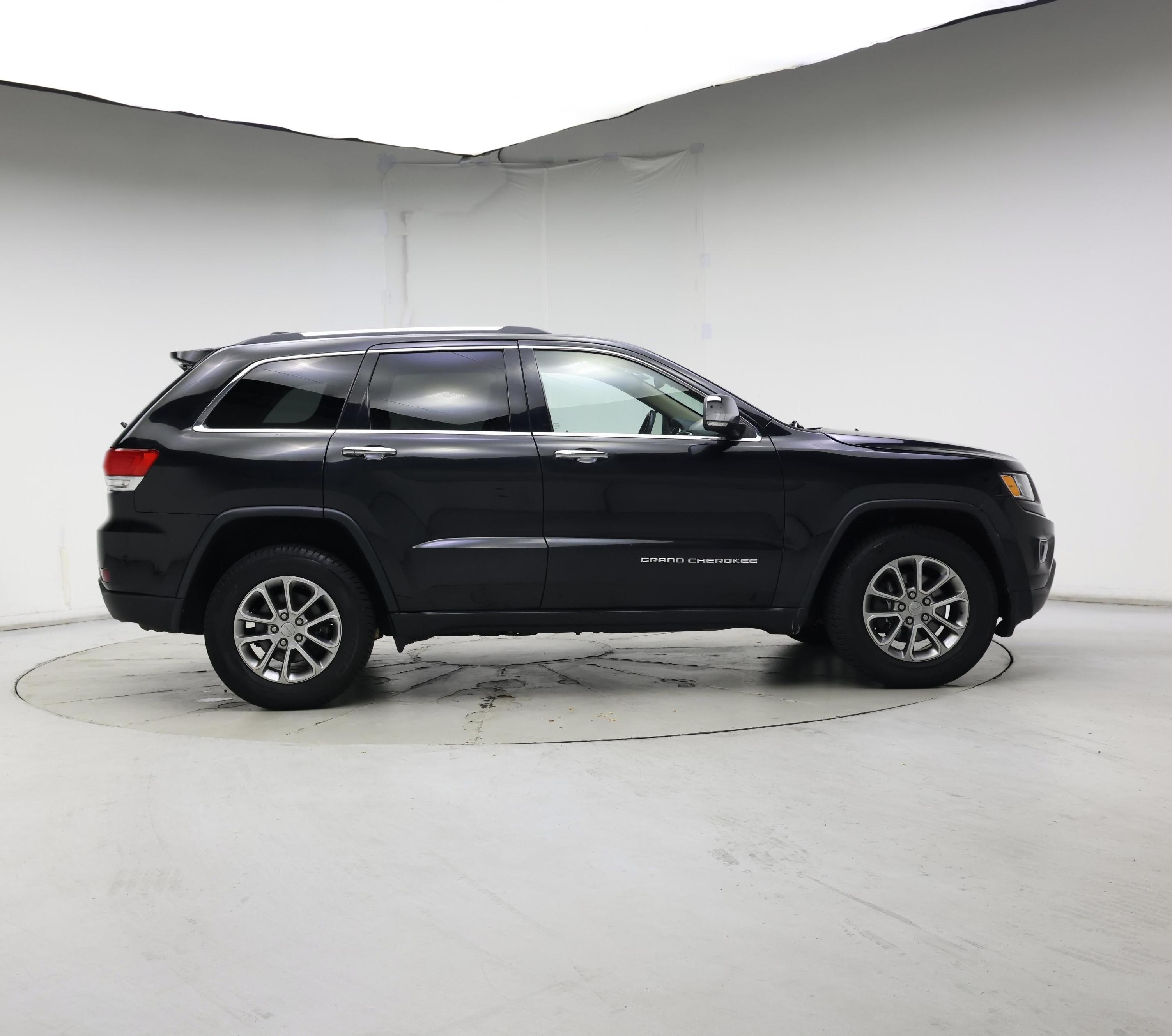 Thumbnail: 2015 Jeep Grand Cherokee - 7