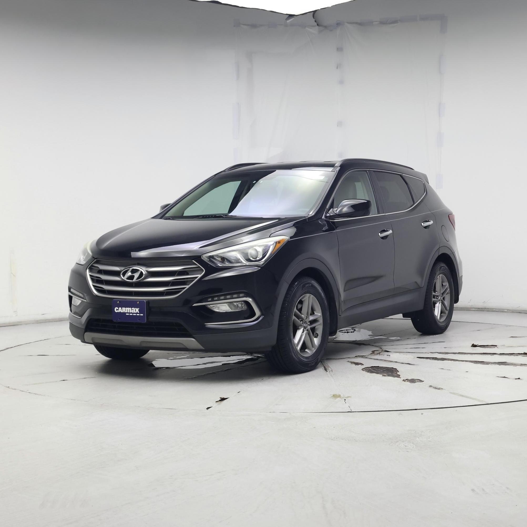 Thumbnail: 2017 Hyundai Santa Fe - 4