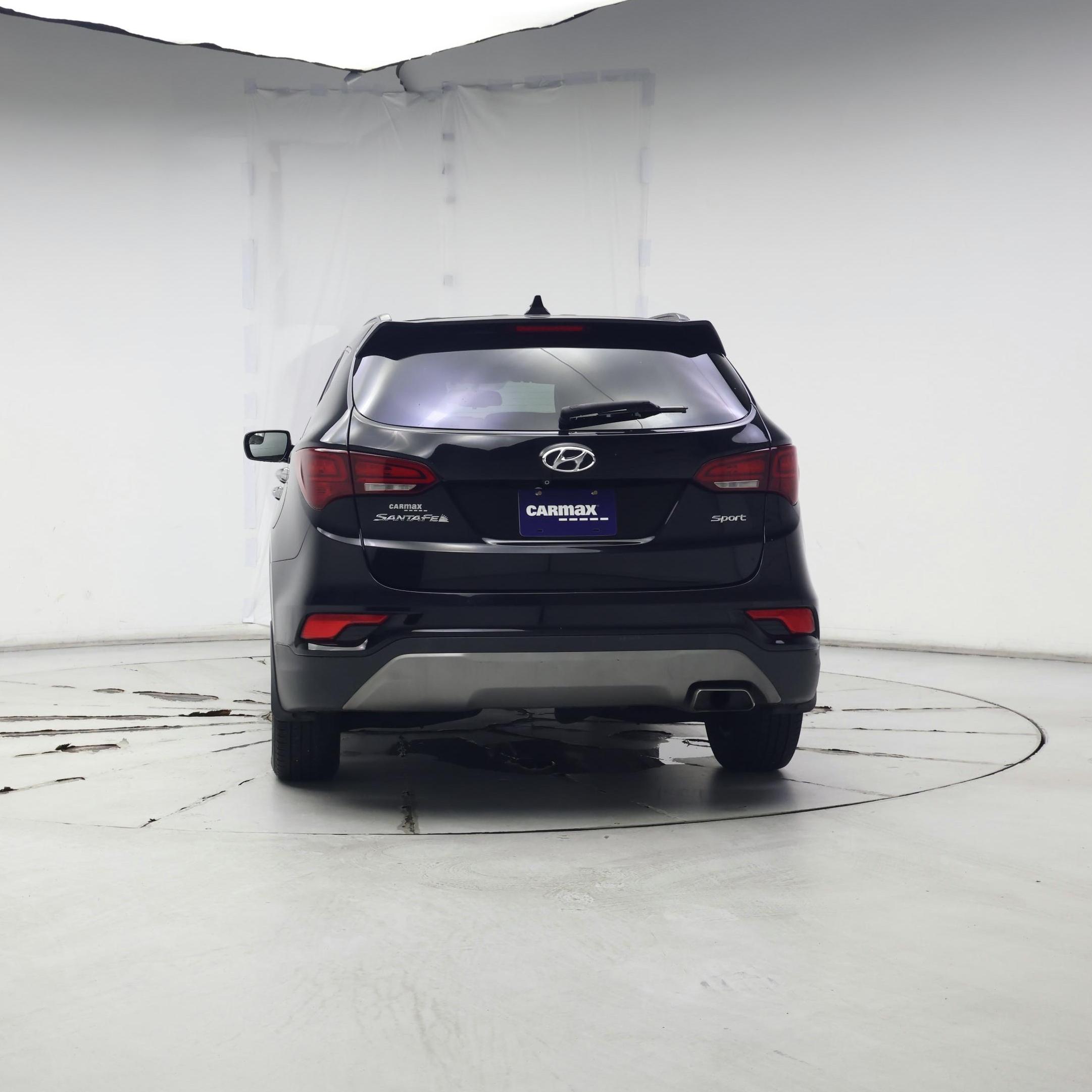 Thumbnail: 2017 Hyundai Santa Fe - 6