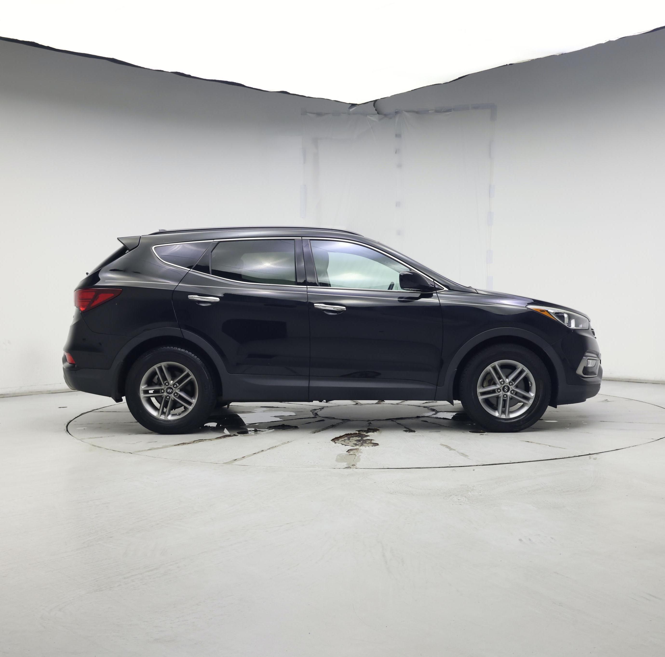 Thumbnail: 2017 Hyundai Santa Fe - 7