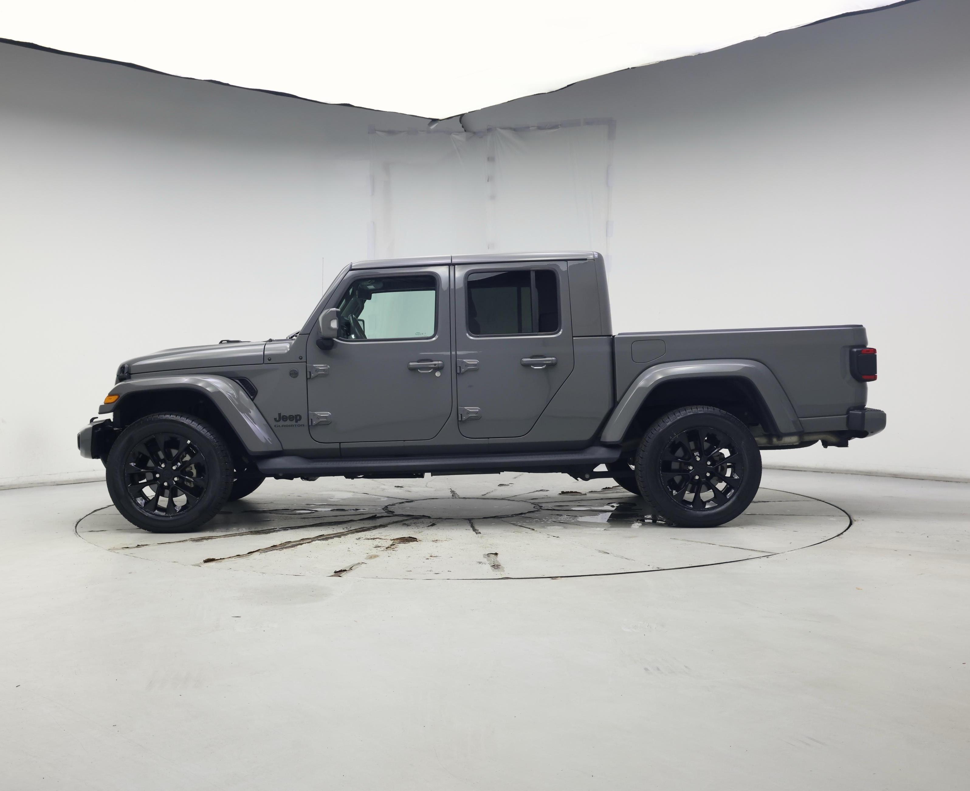 Thumbnail: 2022 Jeep Gladiator - 3