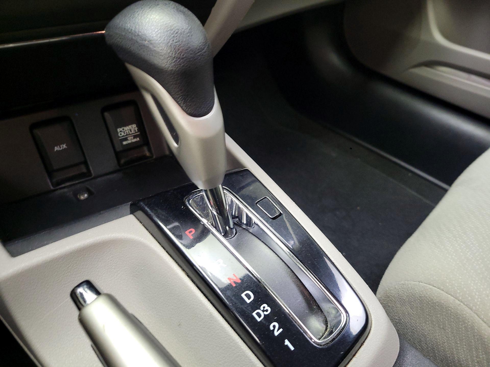 Thumbnail: 2013 Honda Civic - 17