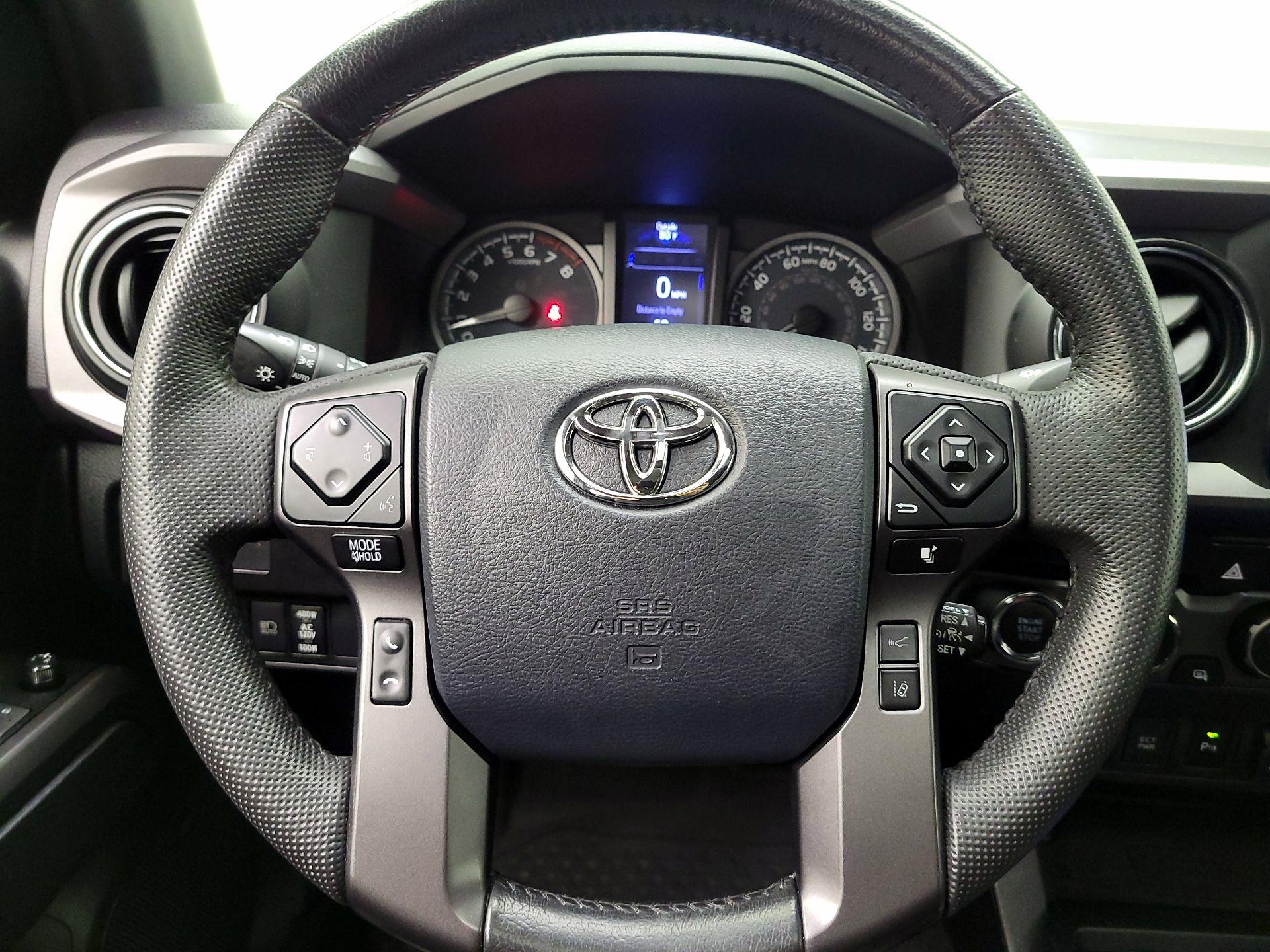 Thumbnail: 2020 Toyota Tacoma - 10