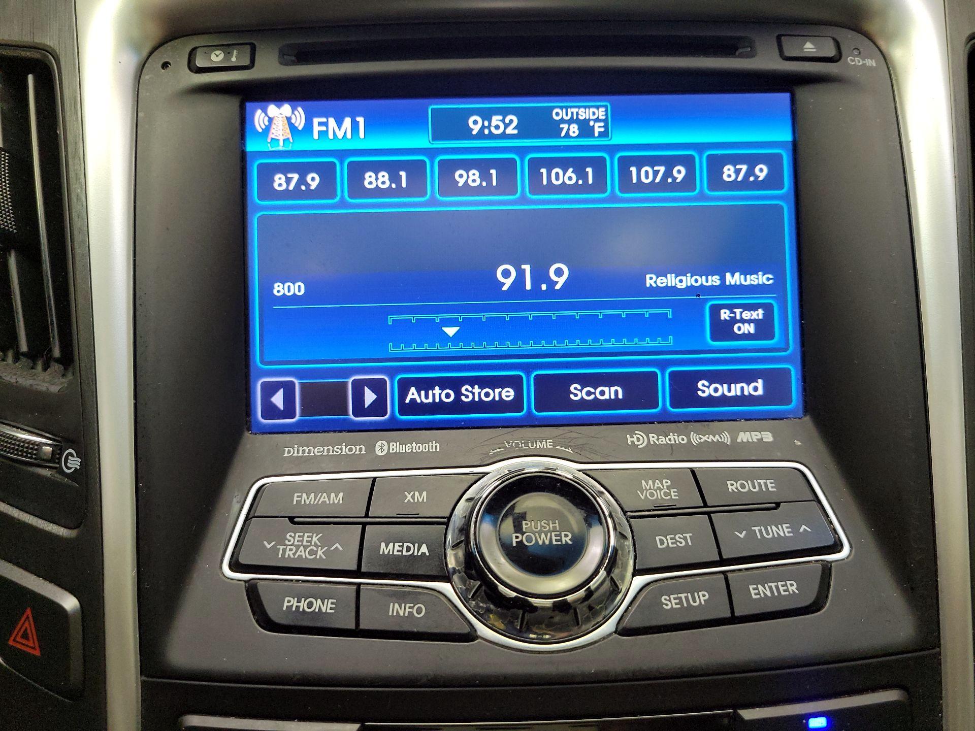 Thumbnail: 2013 Hyundai Sonata - 16