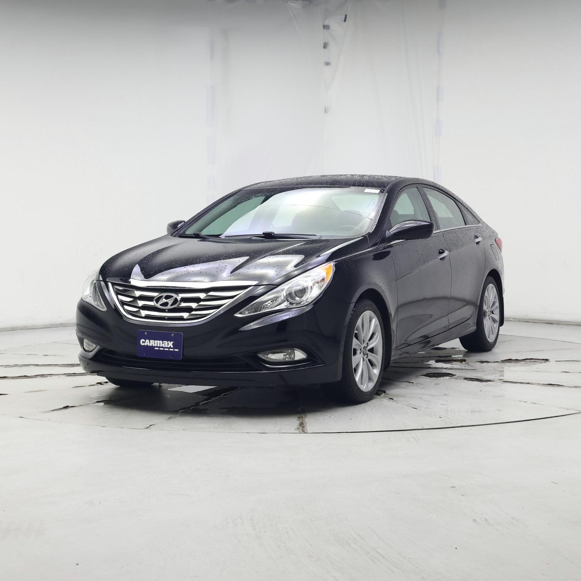 Thumbnail: 2013 Hyundai Sonata - 4