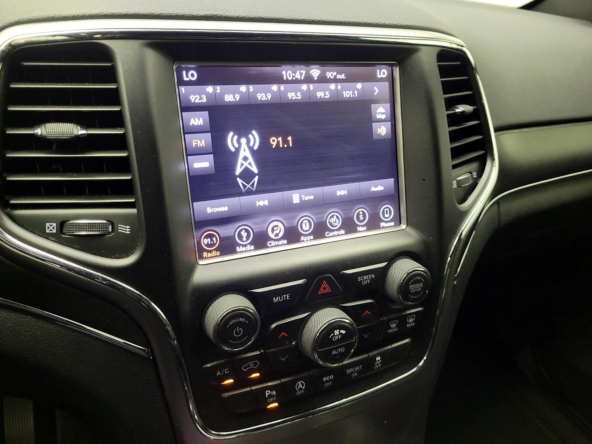 Thumbnail: 2018 Jeep Grand Cherokee - 16